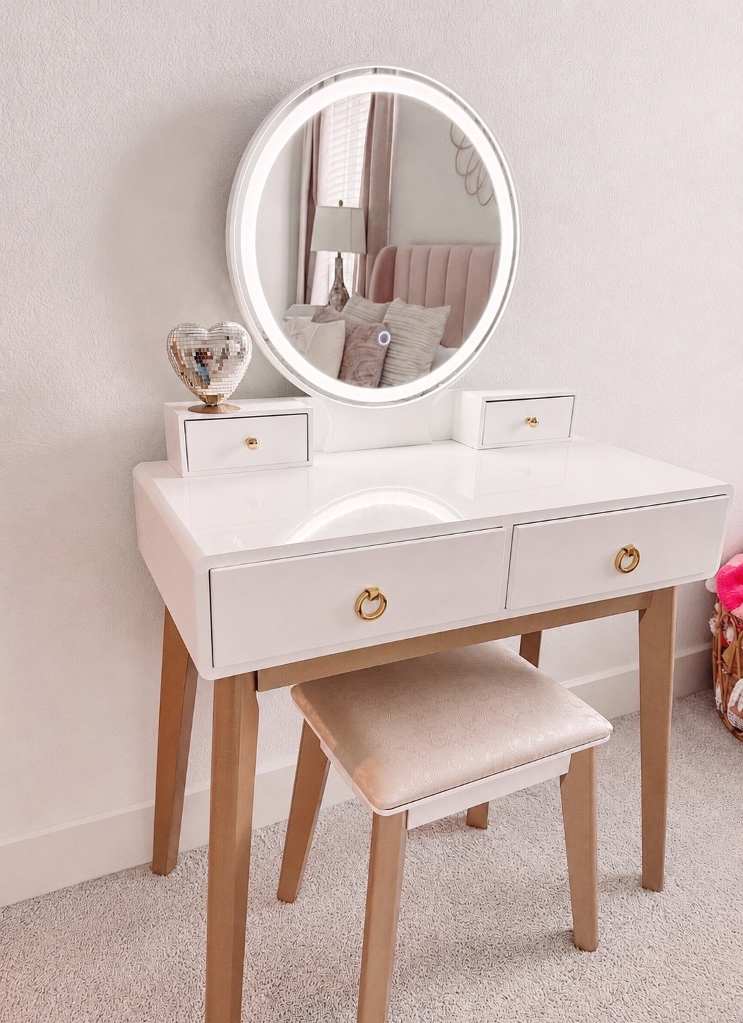 The BEST girls vanity they can use until they’re grown! Custom organized drawers, light up mirror & very affordable too. Makes the perfect gift!

#LTKmomlife #LTKSaleAlert #LTKKids
