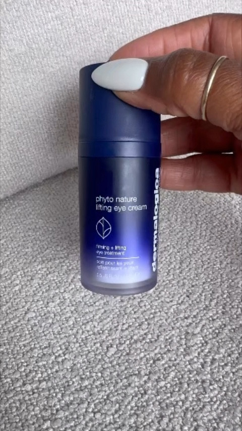 go get yourself an eye cream. @ultabeauty


#beauty #beautyessentials #eyecream #liftingeyecream #skincareessentials #UltaBeautyPartner #UBAffiliate #UBCollective #UBCreatesFallHaul