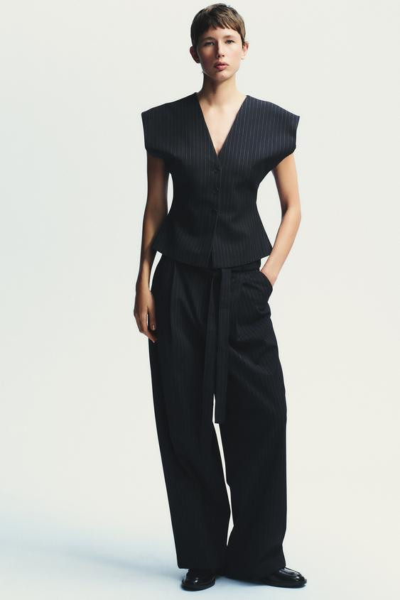 PLEATED TROUSERS WITH BELT | Zara UK