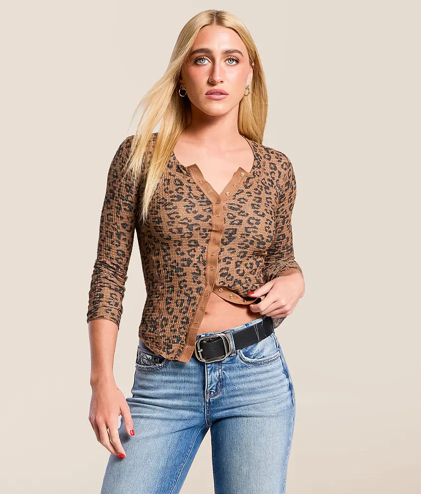 Going Places Cardi Top | Buckle