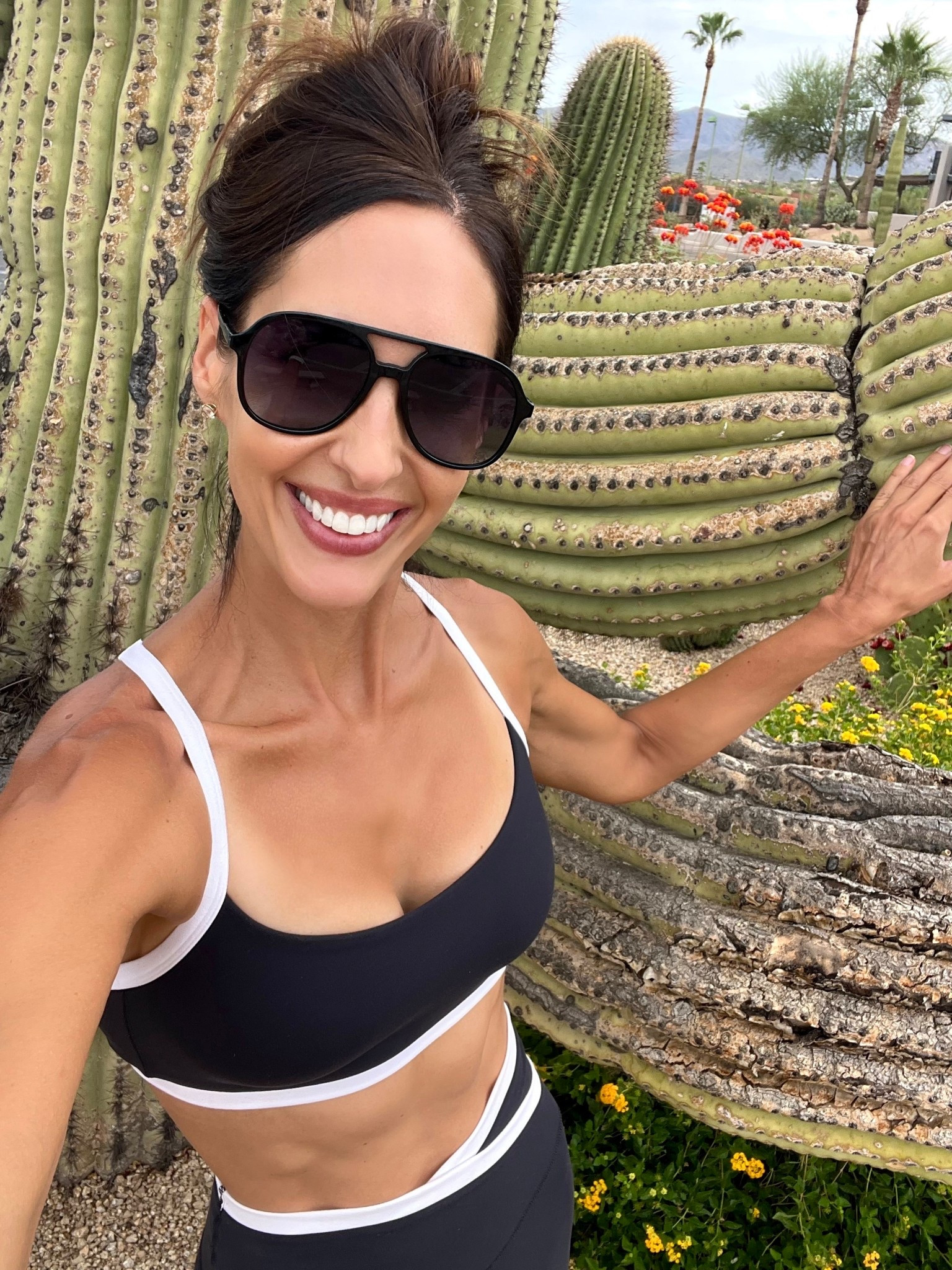 $12 sunnies + this under $50 workout set were the perfect fit for a hike in the Sonoran sun! 🏜️🌵🕶️

#LTKTravel #LTKFindsUnder50 #LTKActive