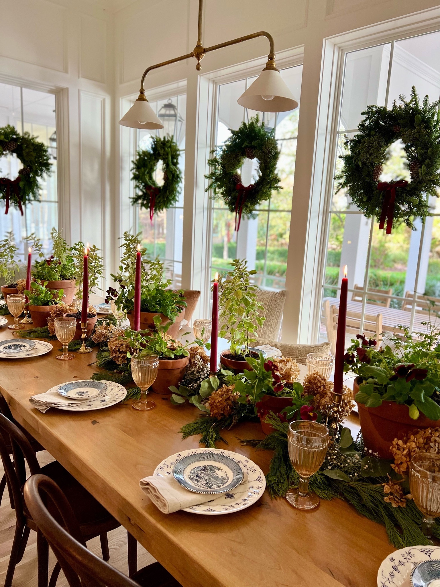 Tablescape ready for hosting and feasting 🦃🎄

#LTKfindsunder50 #LTKparties #LTKsalealert #LTKstyletip #LTKSeasonal #LTKhome