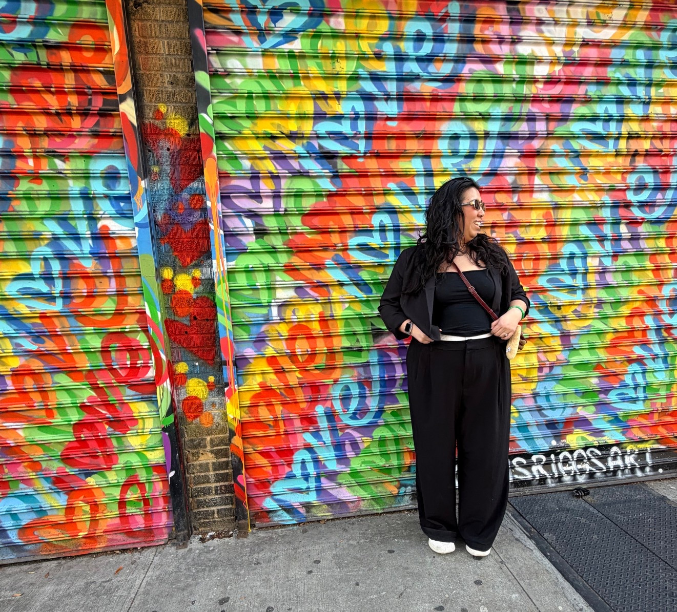 Comfortable but chic in NYC! These New Balances are a feet saver! 

#LTKPlusSize #LTKStyleTip #LTKMidsize