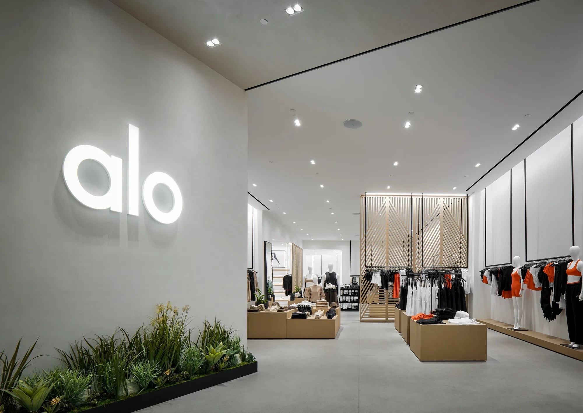 Alo sale is here! Perfect gift idea. Alo yoga. 

#LTKSaleAlert #LTKActive

#LTKGiftGuide #LTKHoliday #LTKfitnessgoals