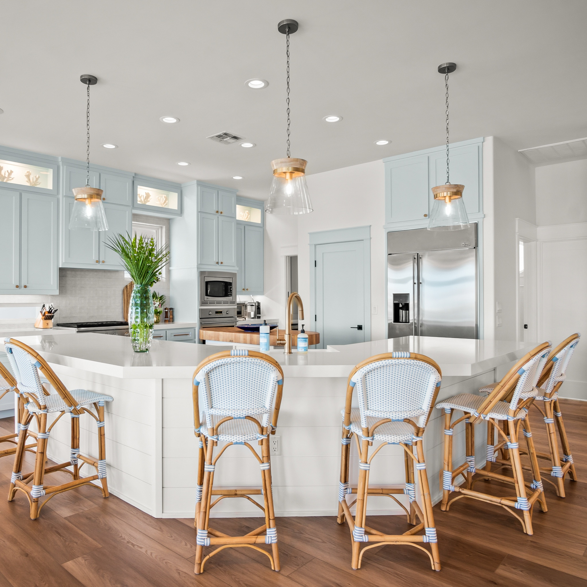 Elevate your coastal kitchen with Riviera Rattan Stools and Boho Glass Pendant Lights! Natural textures add warmth, while woven rattan brings a breezy vibe. Perfect for a light, airy kitchen in any beach house or modern farmhouse.  #CoastalKitchen #RattanStools #BohoDecor #KitchenInspiration #Kitchen #RattanChair #CoastalHome





#LTKHome