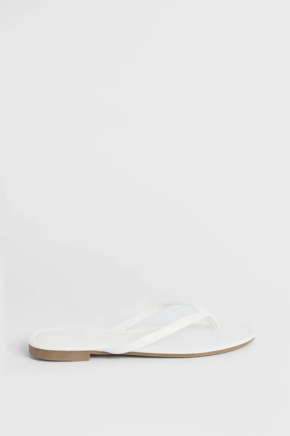 Oasis Jodie Faux Leather Flip Flops | PrettyLittleThing UK