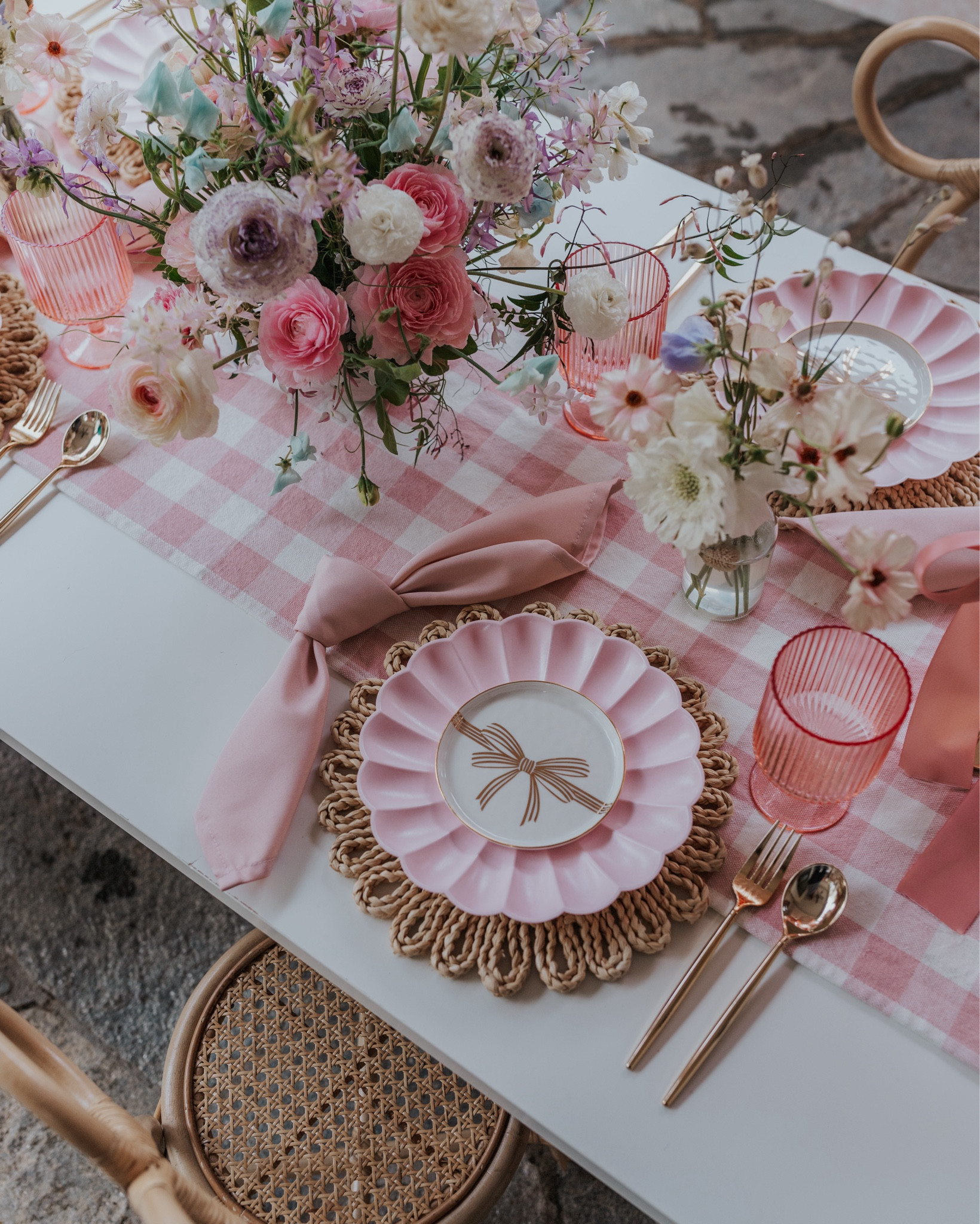 Livie Lu’s bow party 🎀 a sweet mix of blush pinks and bows!

#LTKparties #LTKkids #LTKhome