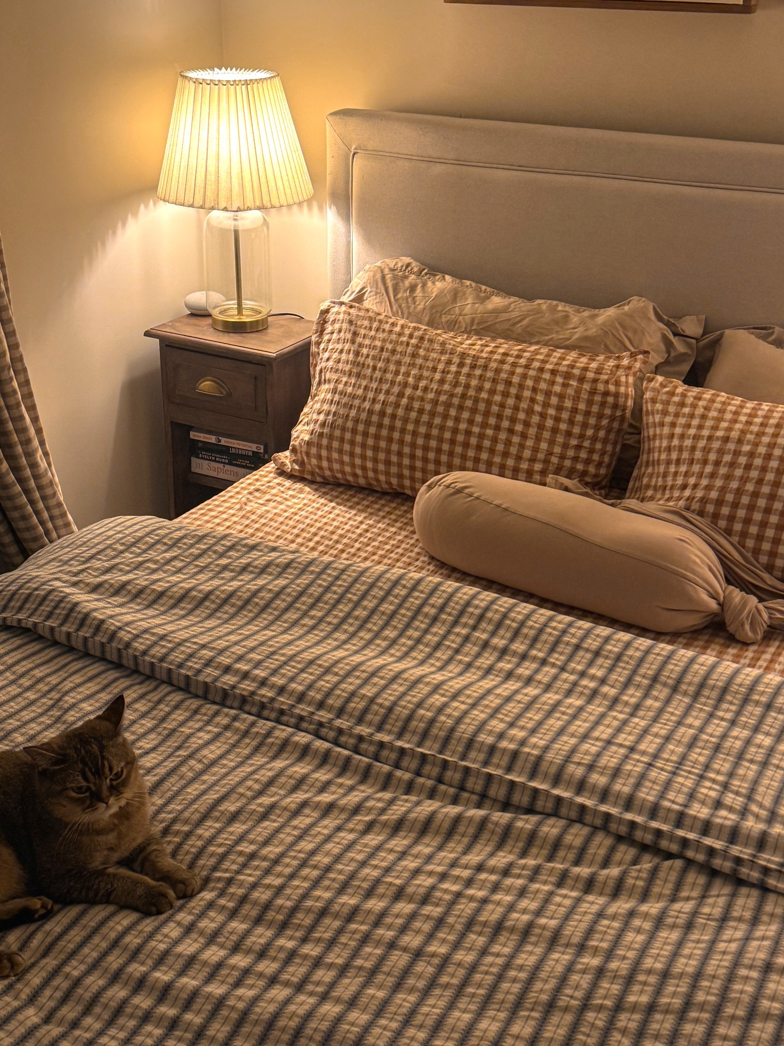 Cosy bedding setup 

#LTKhome #LTKautumn