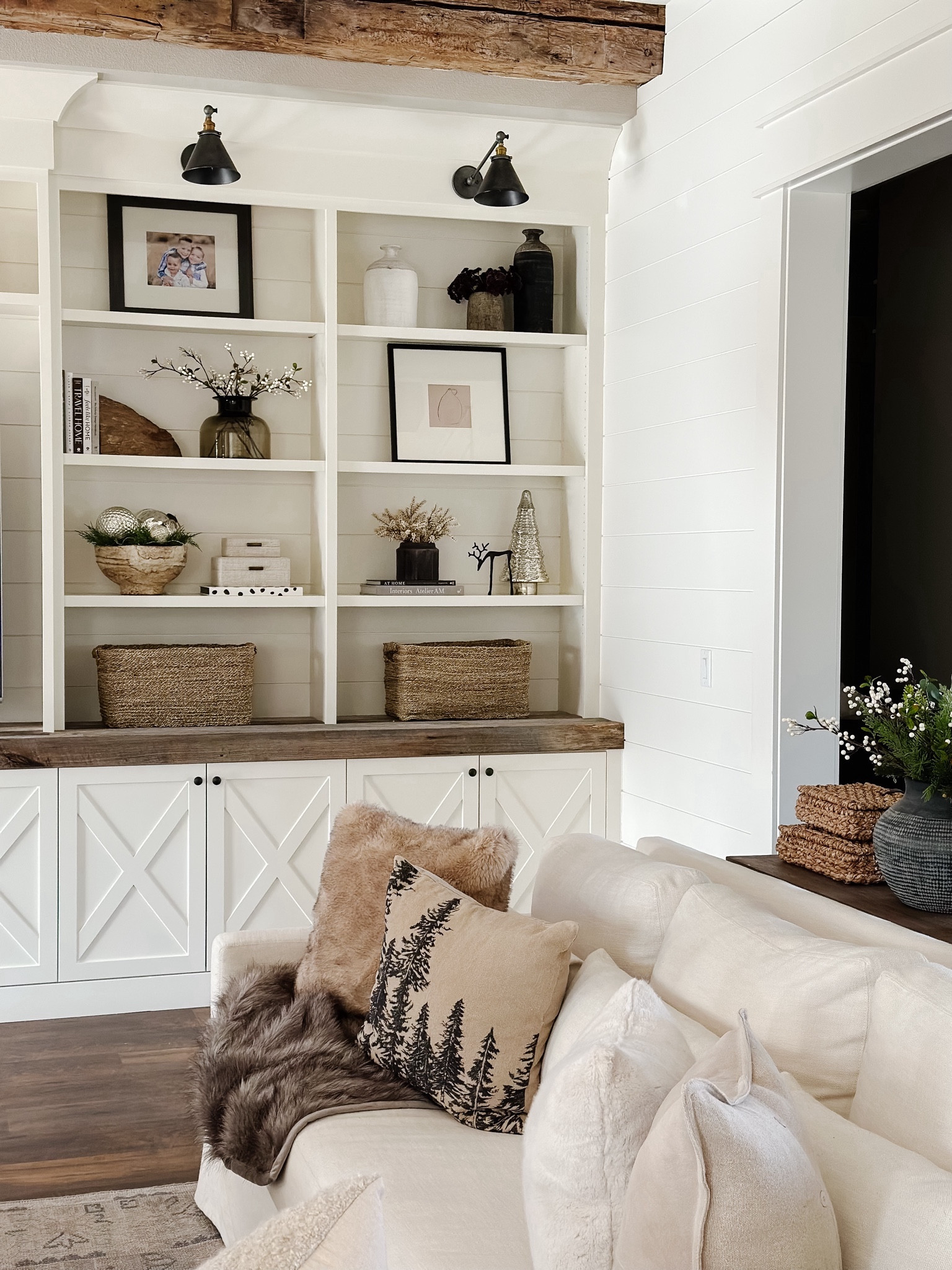 Holiday shelf styling

#LTKhome #LTKstyletip #LTKHoliday