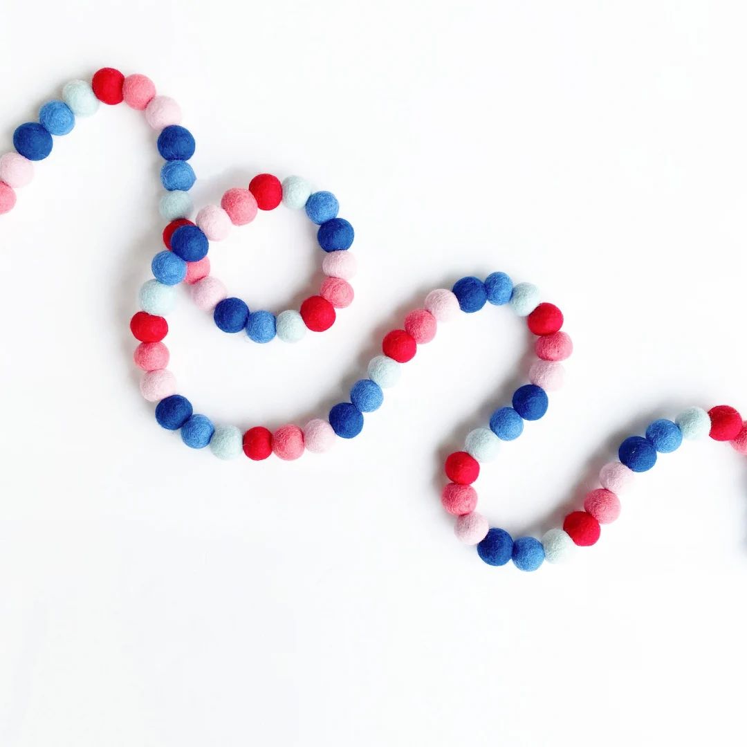 4th of July Ombré Felt Ball Garland | Happy 4th of July | Memorial Day Decorations | Party in th... | Etsy (US)