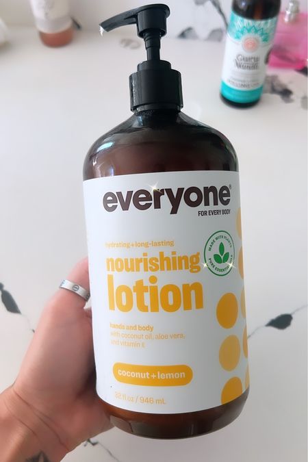 Body lotion, no poison 