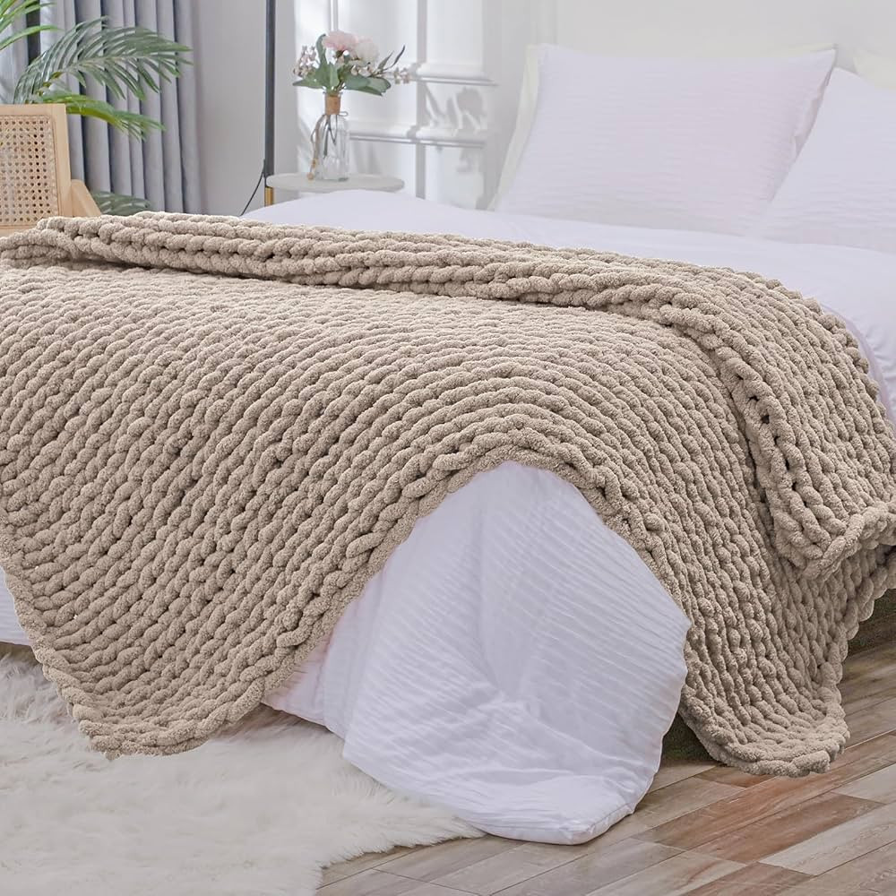 Bigacogo Chunky Knit Blanket Throw 80"x90" for Queen King Bed, 100% Hand Knitted Chenille Throw B... | Amazon (US)