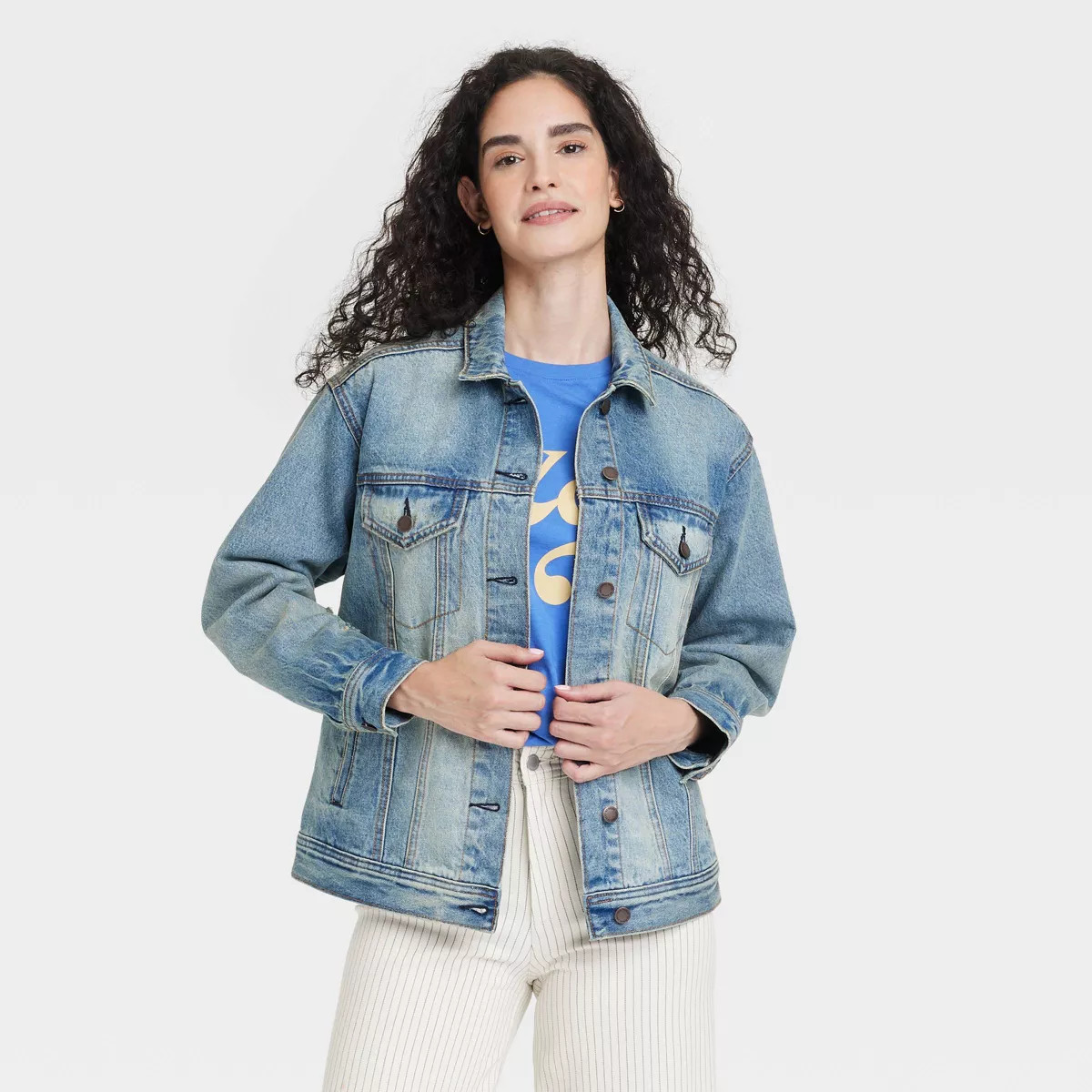 Women's Jean Jacket - Universal Thread™ Medium Wash | Target