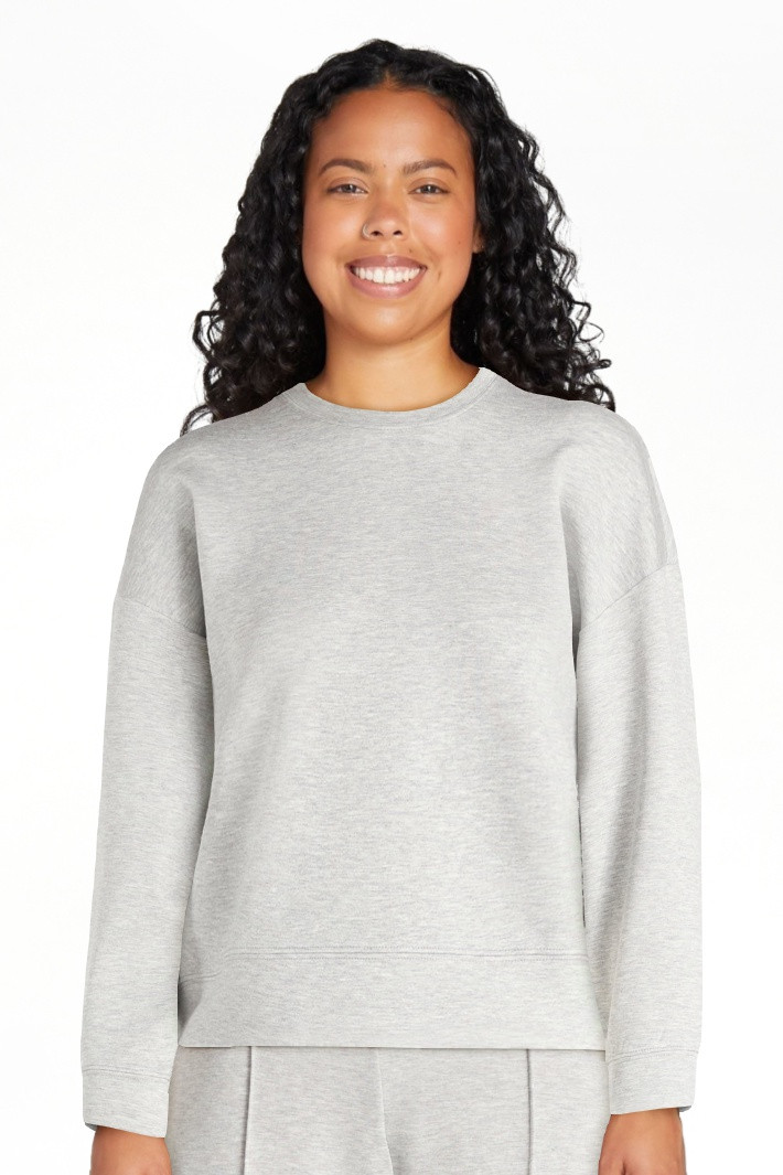 Scoop Women's and Women's Plus New Scubaknit Cropped Sweatshirt with Drop Sleeves, Sizes XS-4X | Walmart (US)