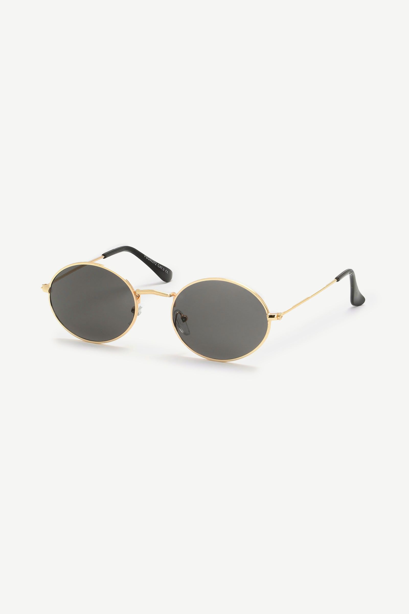 Tinted Oval Sunglasses | Ardene