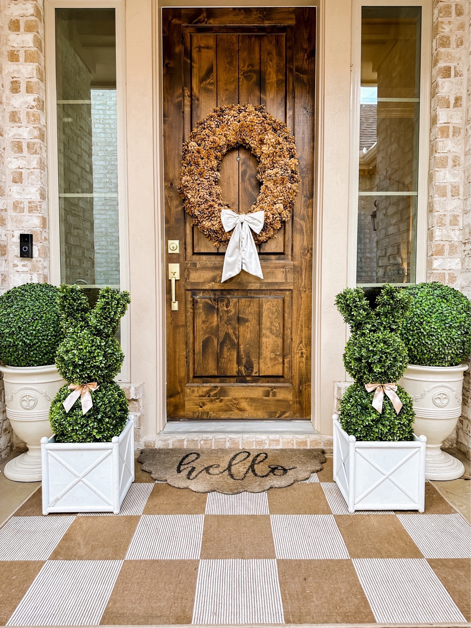 Spring porch! Easter. Bunny topiary 