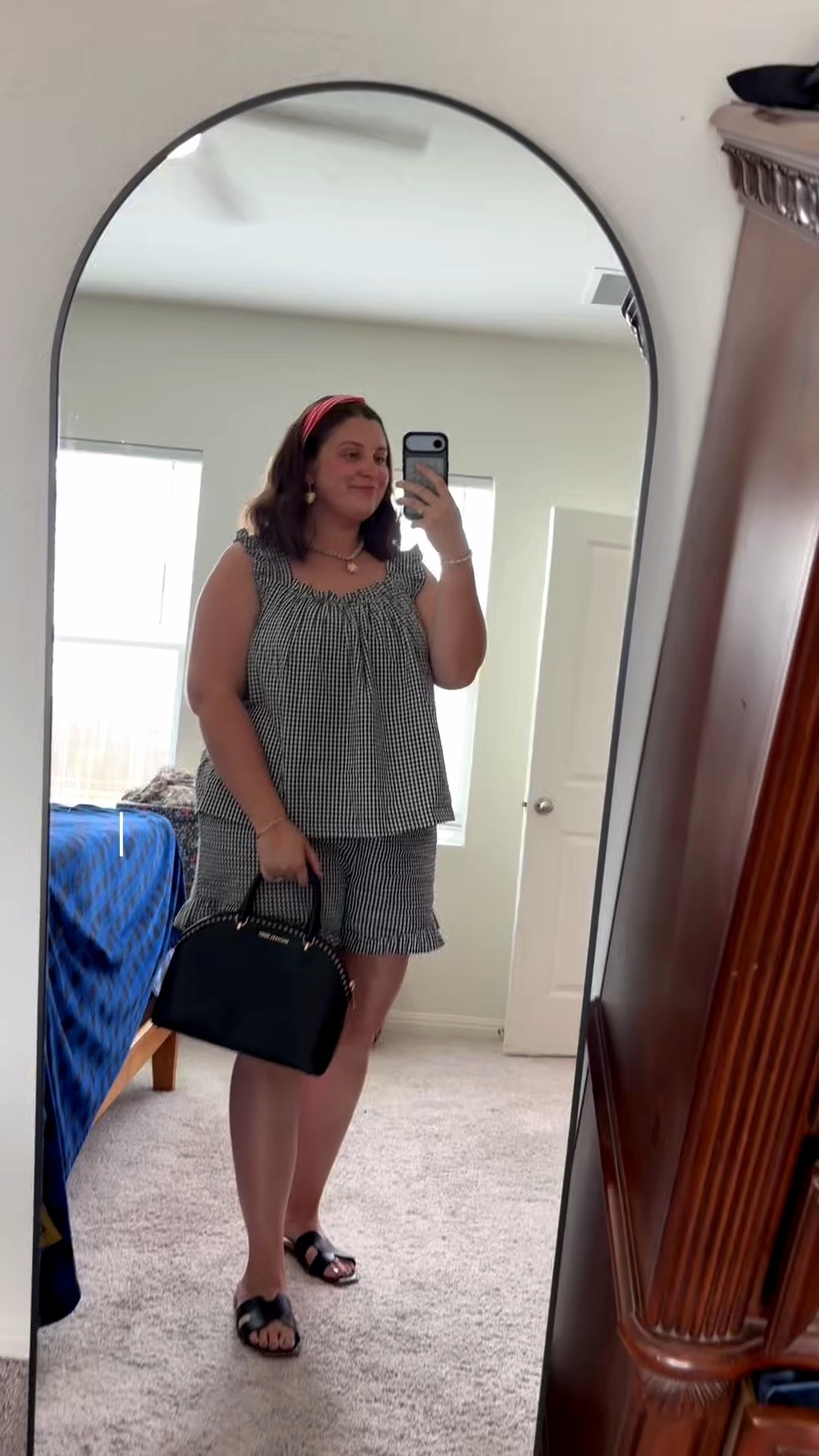 Spend a Sunday afternoon with me ☕️🛍️🛒📦📚

#LTKdayinmylife #LTKmomlife #LTKKids