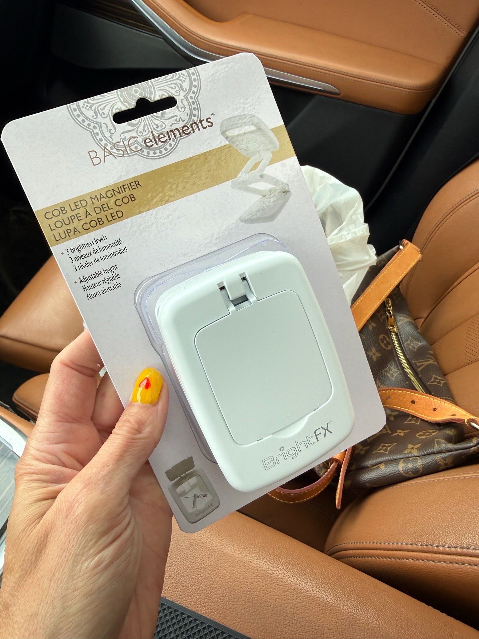 My new crafting bestie! Just picked up this little tool and can’t wait to use it! 



Crafting must haves, crafting, accessories, DIY