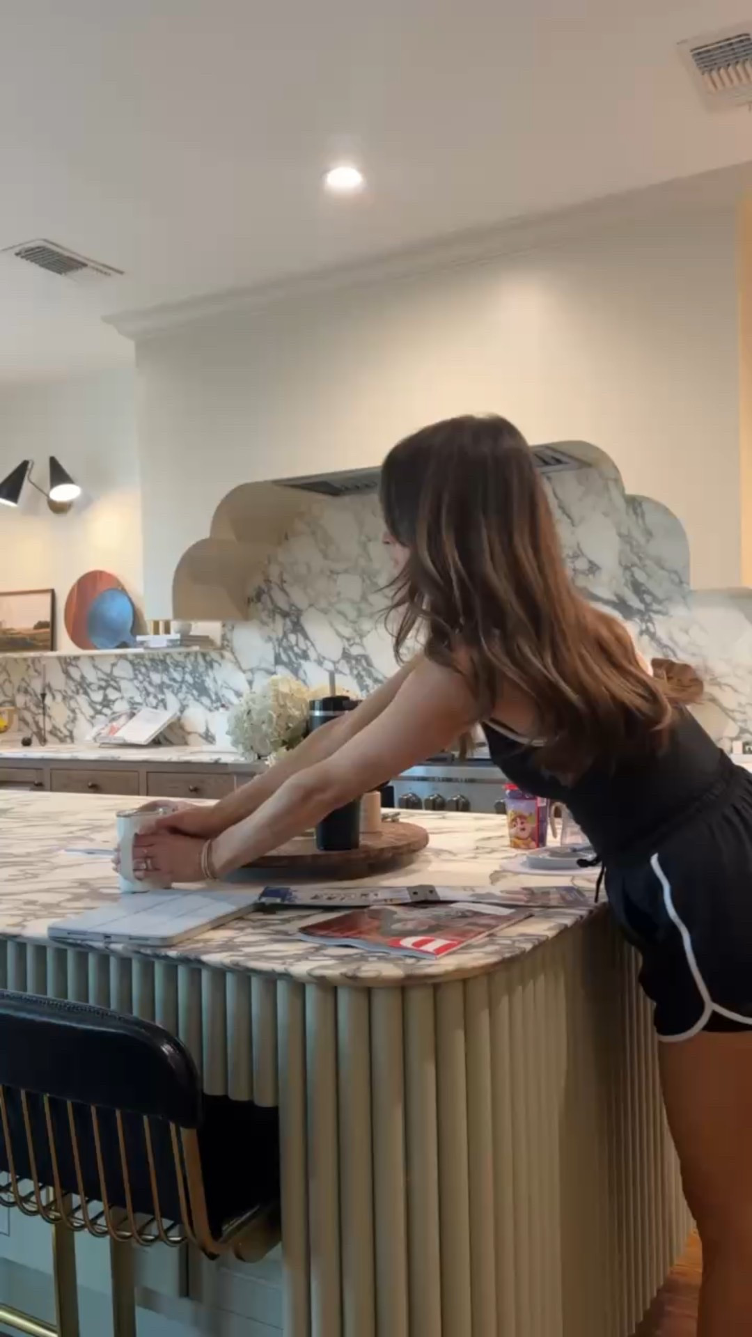 WEEKLY RESET: mirrors & floors are so satisfying ✨

Code: ALOPROFILE for 15% off  Starter Kits of my cleaning supplies