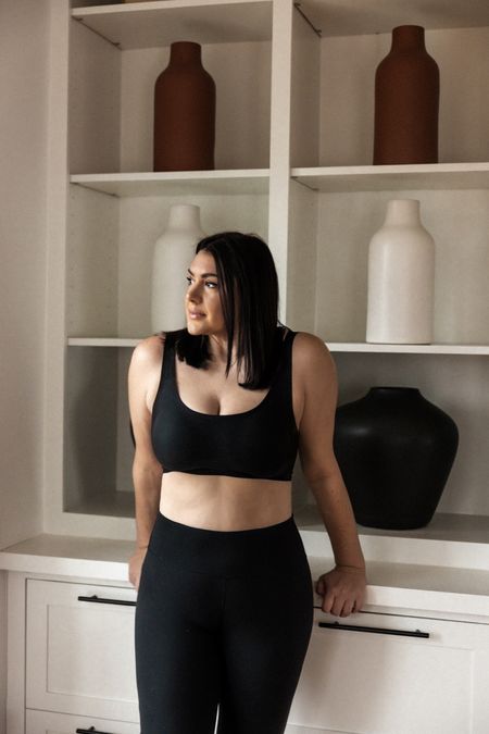 My everyday go-to bra from NEIWAI! It’s one size fits most! Use code KENDI15 for 15% off!

@neiwaiofficial #NEIWAI #NEIWAIfriends #MadeToLiveIn #ad
