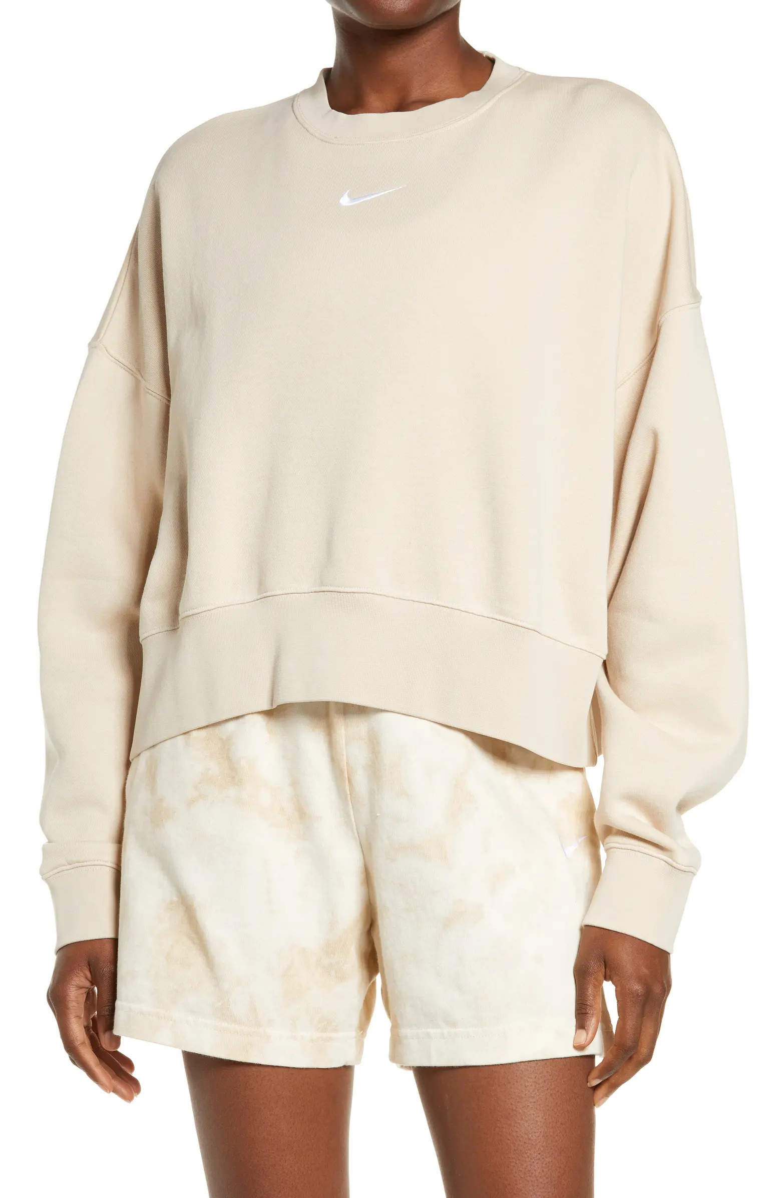 Nike Sportswear Essential Oversize Sweatshirt | Nordstrom | Nordstrom