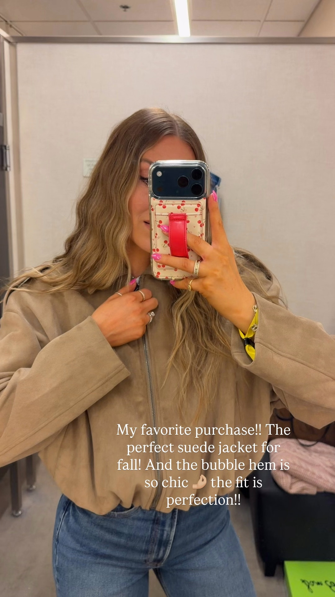 Obsessed with this suede bubble hem jacket! I sized down to an XS