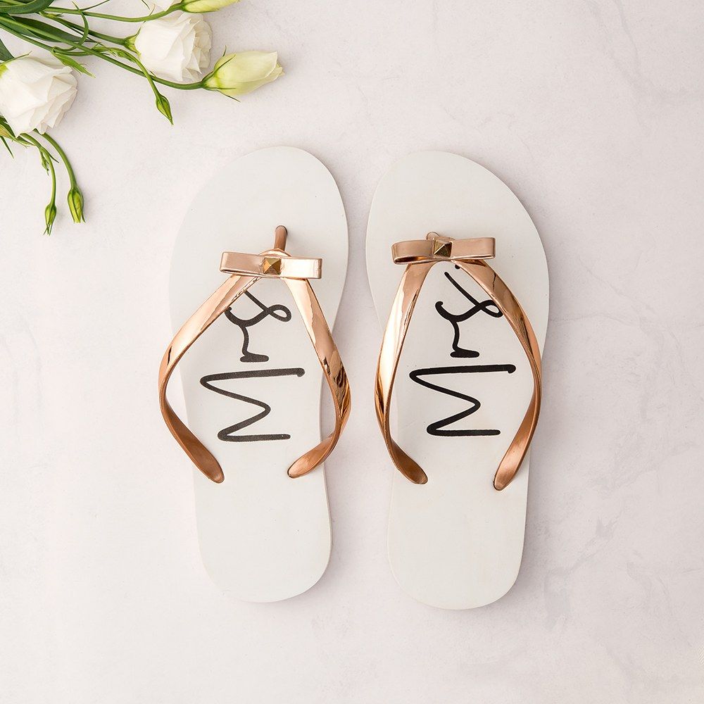 Women’s White & Rose Gold Flip-Flops With Bow - Mrs | The Knot 
