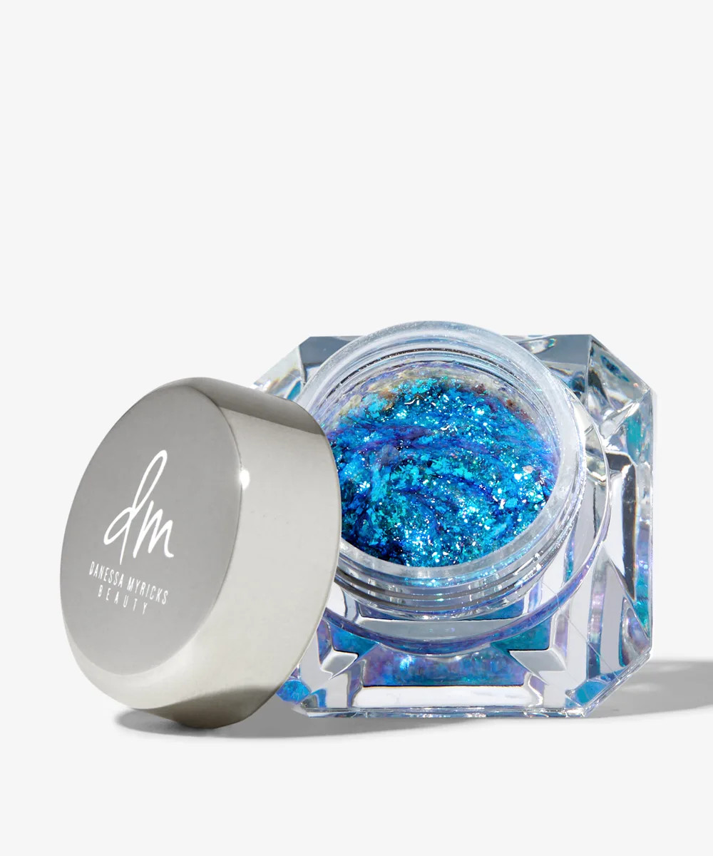 Infinite Chrome Flakes | Beauty Bay