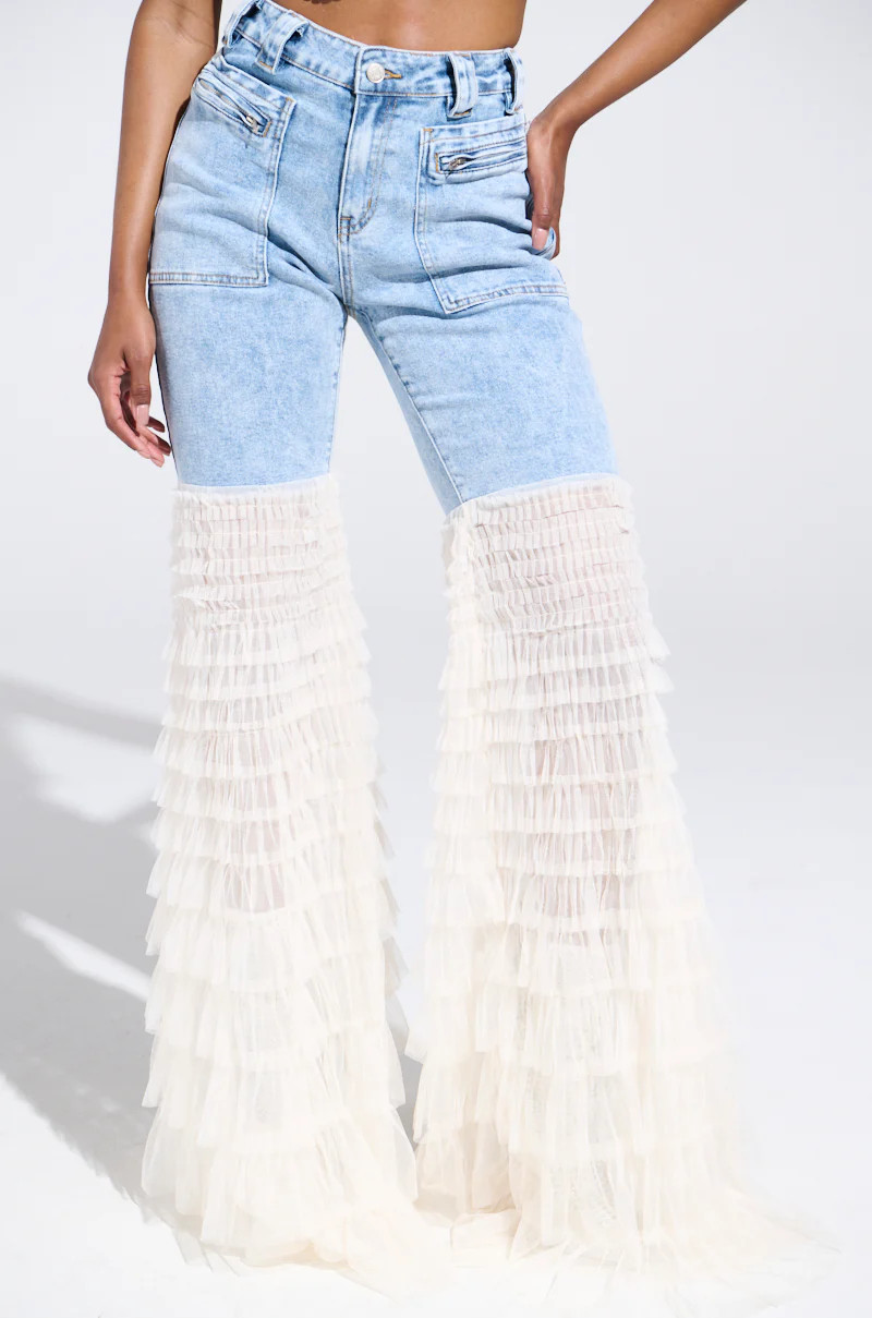 LOOK AT ME GO DENIM PANT WITH RUFFLE BOTTOM | AKIRA