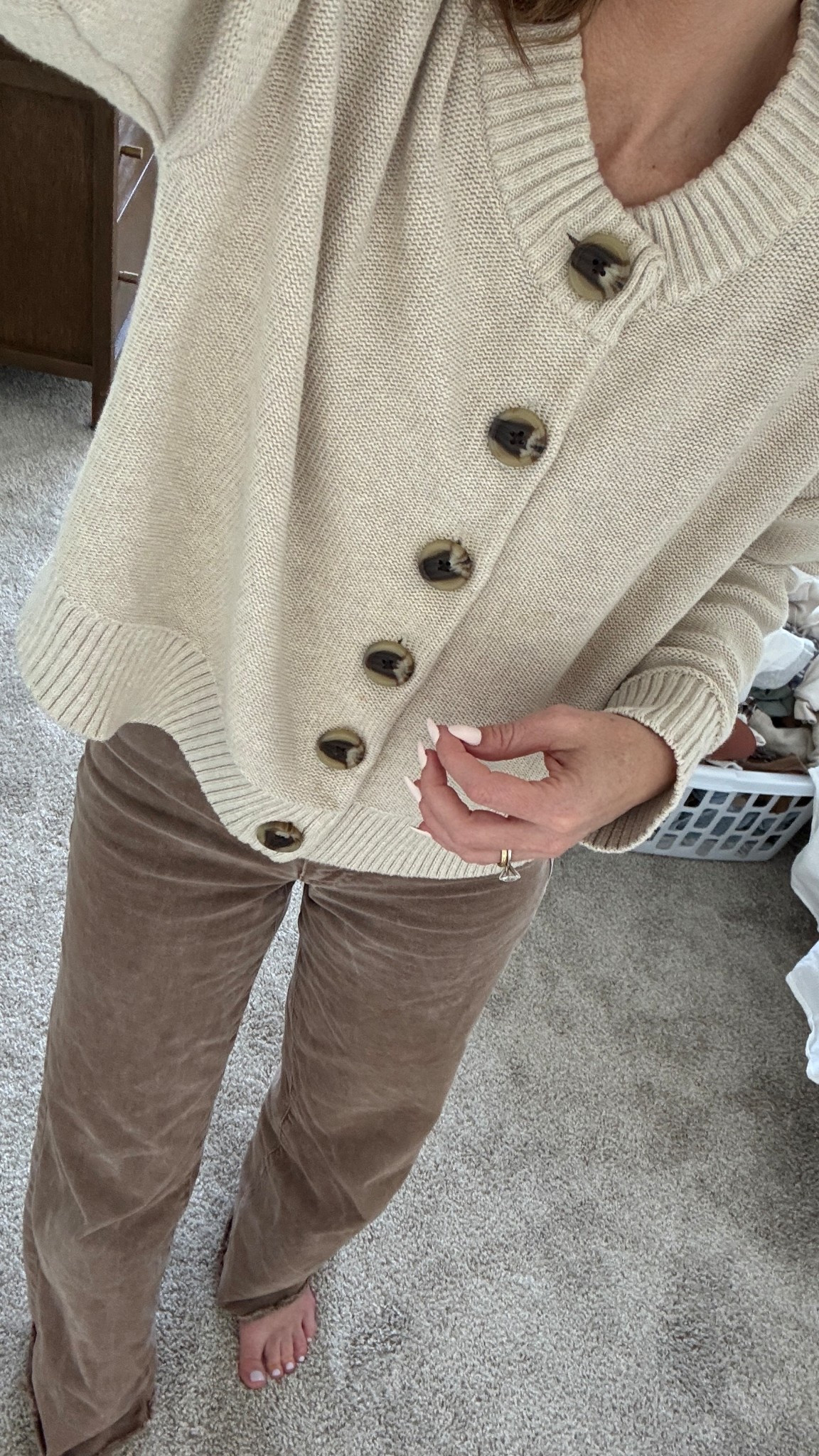 Knit cardigan, high waisted denim, wide leg denim

#LTKootd