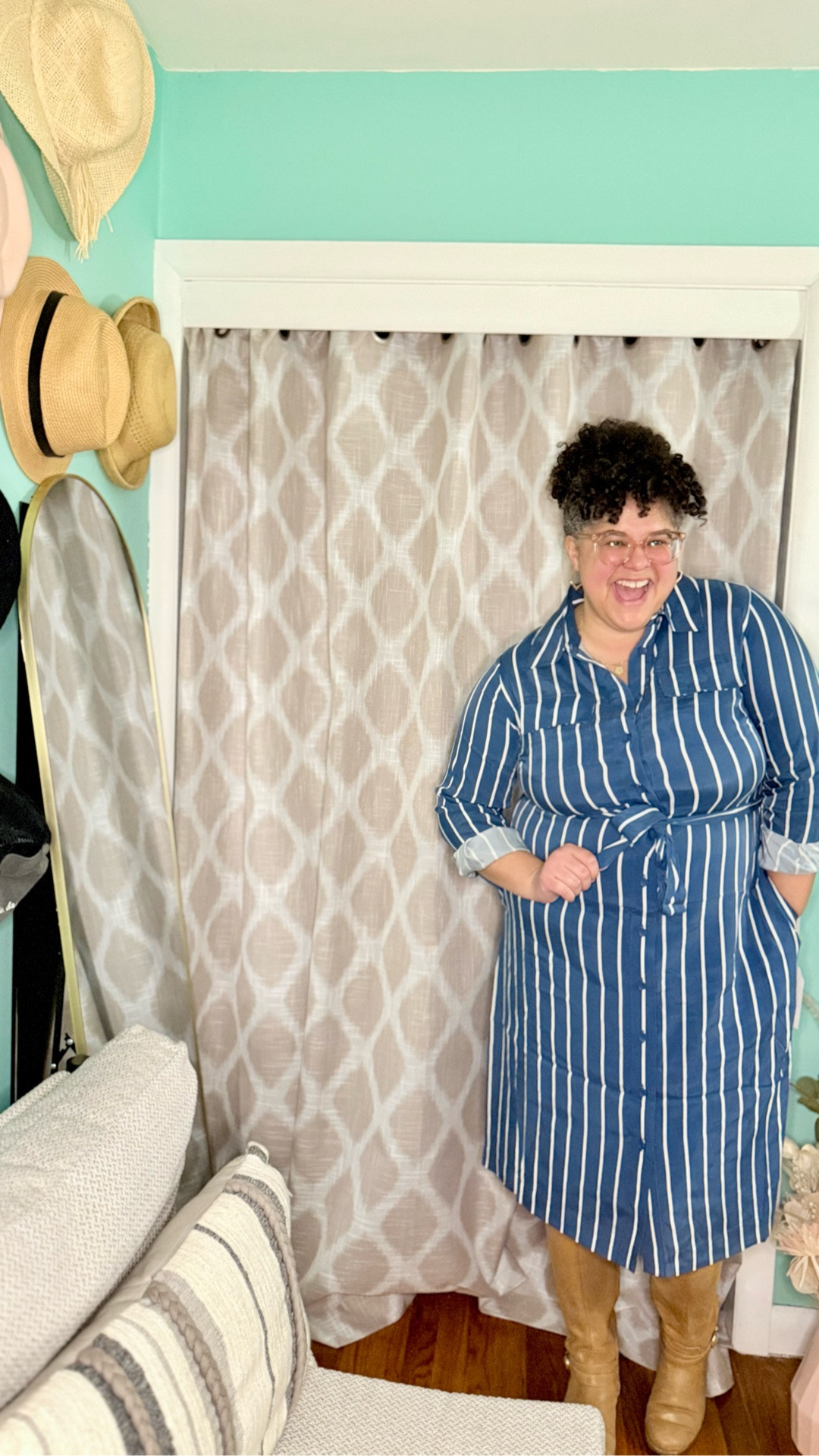 The @universalstandard (US) Mystery Box is back! #ad

Starting at $84, and valued up to $1284, there are 15 different boxes to choose from. In sizes that fit 00-40.

I got the Ultimate Luxury Box (#gifted) which retails for $388.

The wool coat in my box retails for the same price.

So it was like getting the other two items for free!

Every box is a surprise. So you don’t know what you’re going to get.

That’s part of the fun! Along with the deeply discounted prices.

New to US? You can use code INFS-MOMMAMB10 for an extra 10% off your box through 2/22!

But act fast. The Mystery Box event will be gone in a flash. And boxes are already selling out fast!

Check out the boxes available online and let me know which one you are most excited about.



#USpartner #universalstandard #mysterybox

#LTKMidsize #LTKSaleAlert #LTKOver40