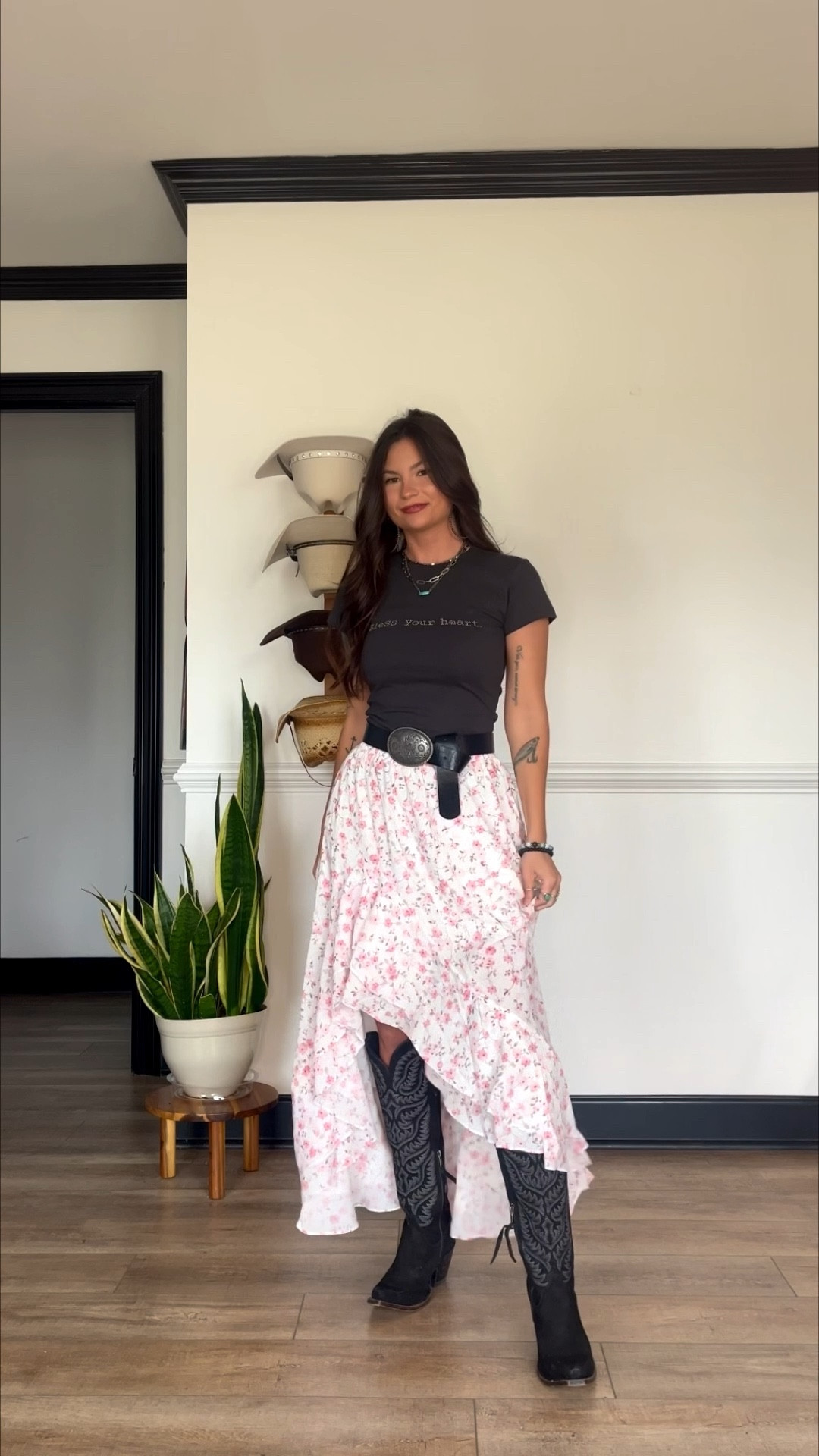 Another pretty little rodeo look! Skirt has pockets which I absolutely love. Wearing xs top and small skirt  

#LTKSeasonal #LTKFestival #LTKootd