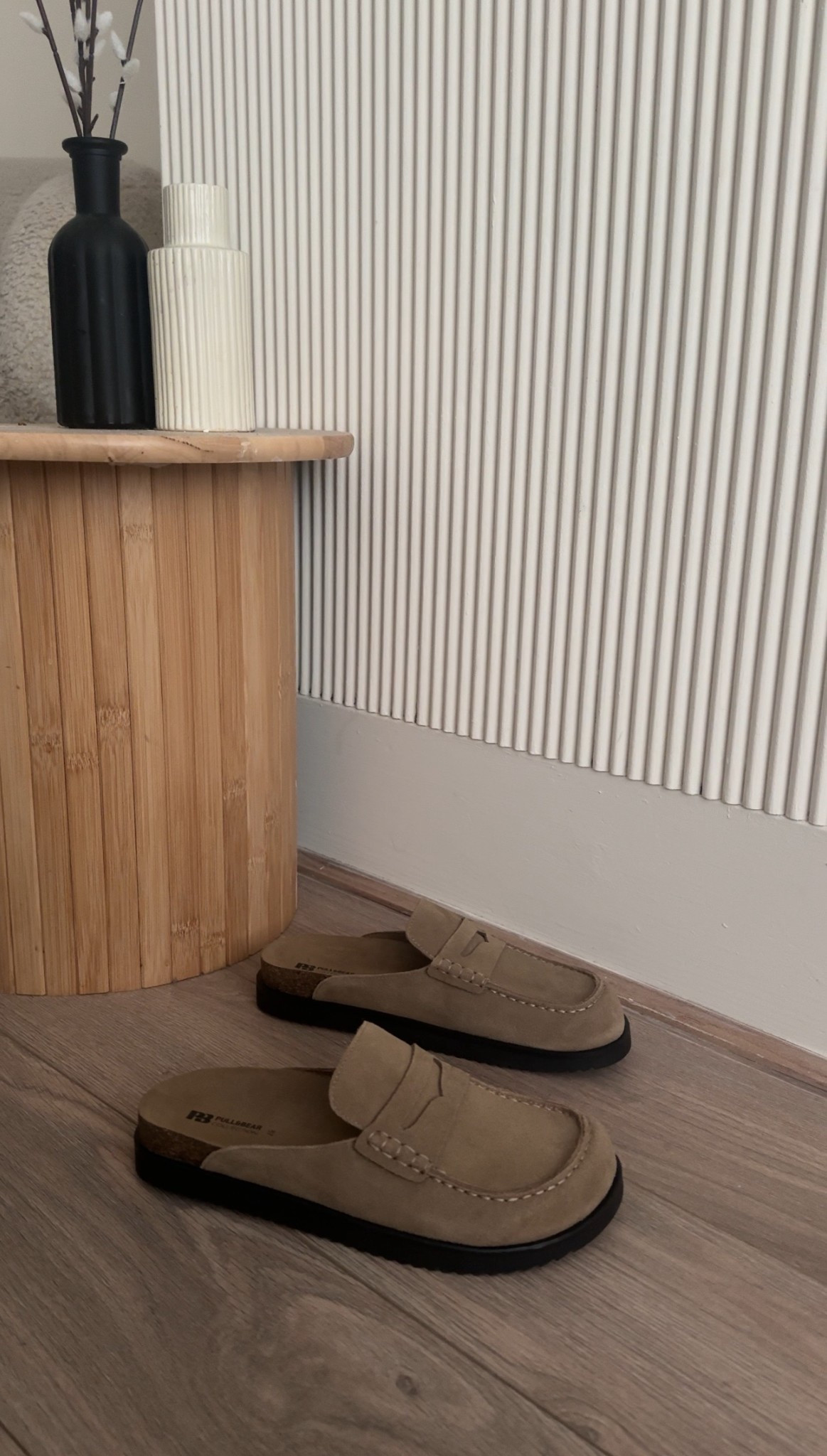 Autumn loafers 🍂
Pull and bear, loafers, loafer, autumn, autumn inspo 