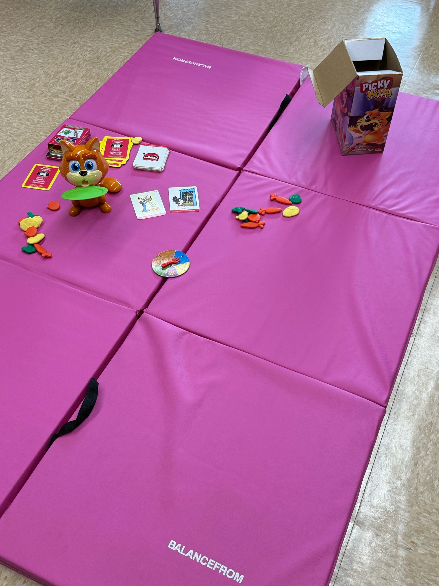 Gymnastic mats for classroomm