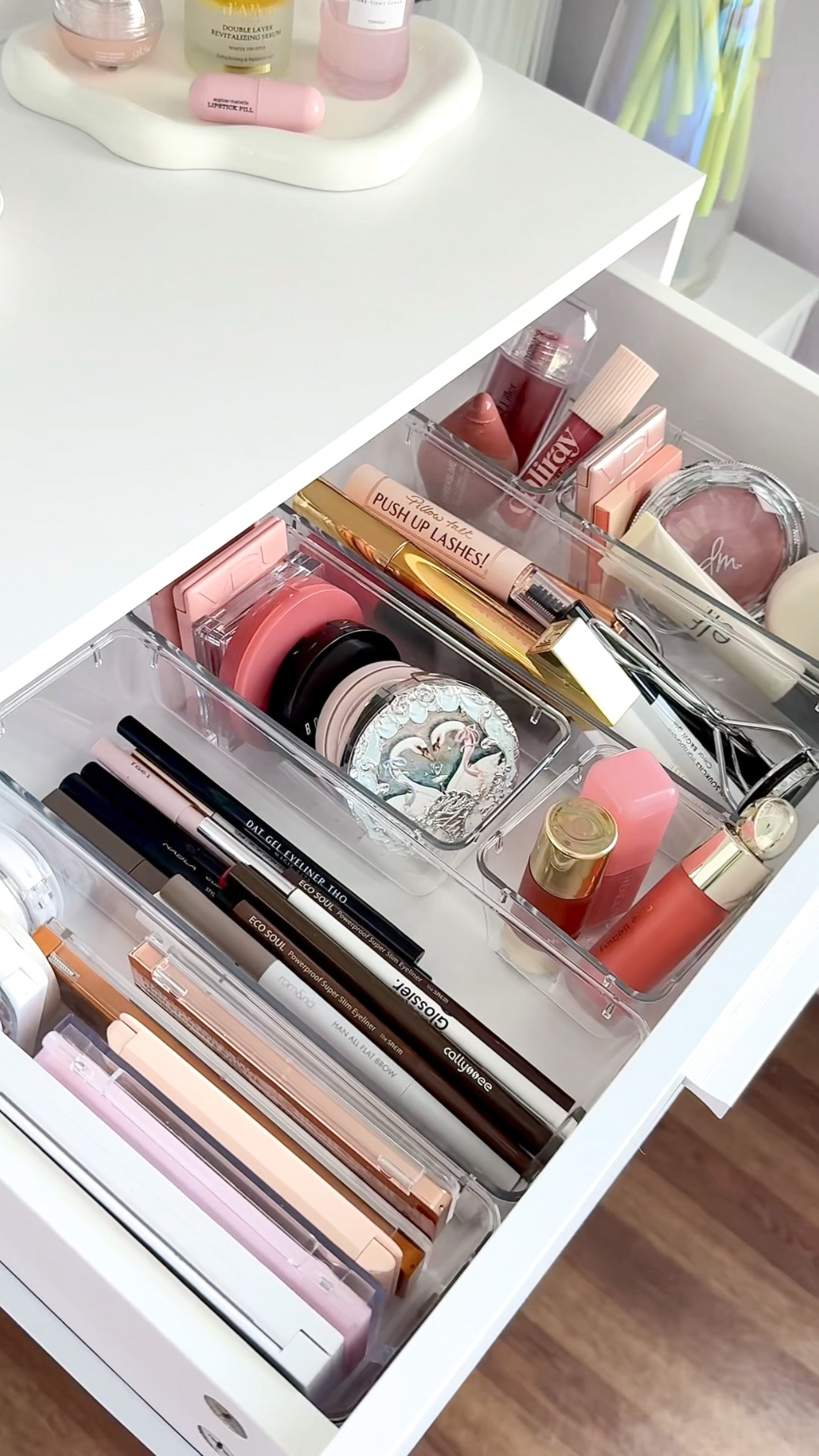 🪷💗 organizing my makeup collection #vanity #organizing #makeupvanity #makeuporganization #kbeauty #aestheticmakeup 

#LTKFindsUnder50 #LTKBeauty #LTKHome