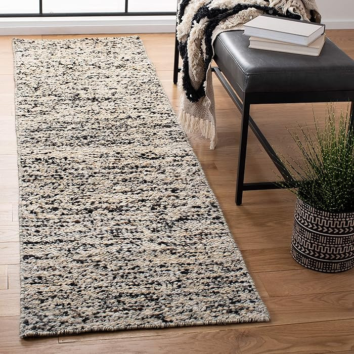 SAFAVIEH Natura Collection Runner Rug - 2'3" x 8', Beige & Grey, Handmade Wool, Ideal for High Tr... | Amazon (US)
