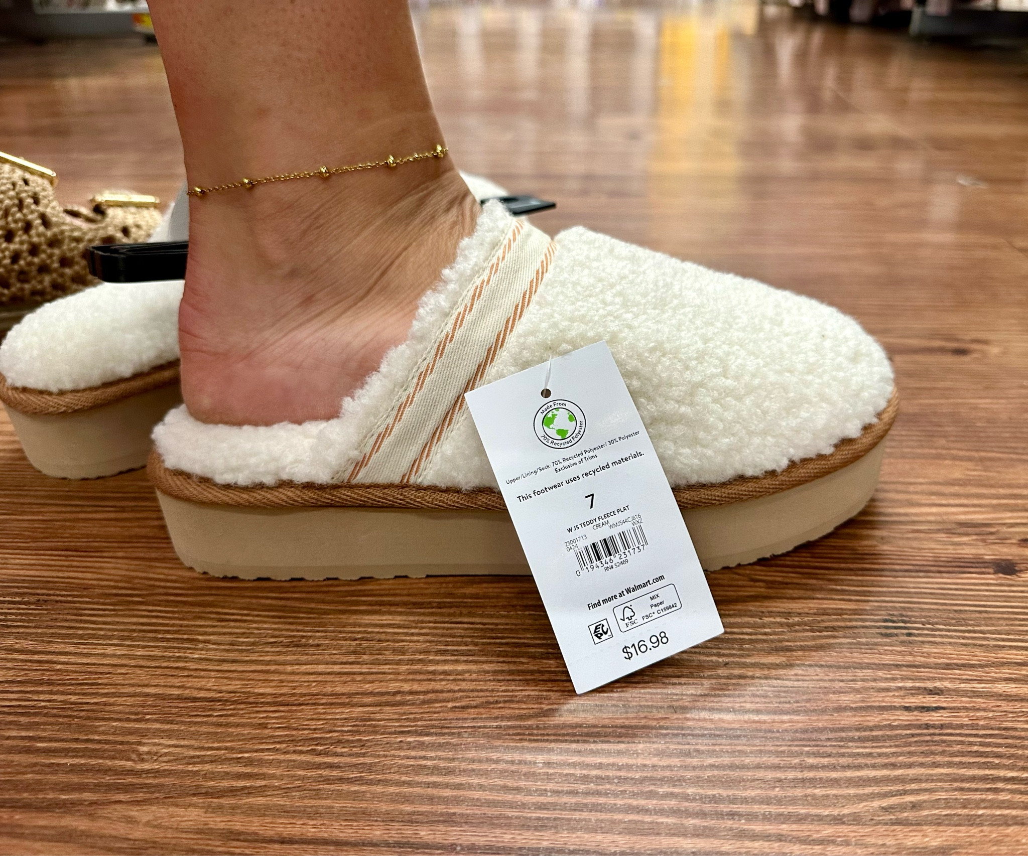 Walmart Sherpa Slippers | #walmartfashion #affordablefashion

#LTKStyleTip #LTKShoeCrush #LTKFindsUnder50