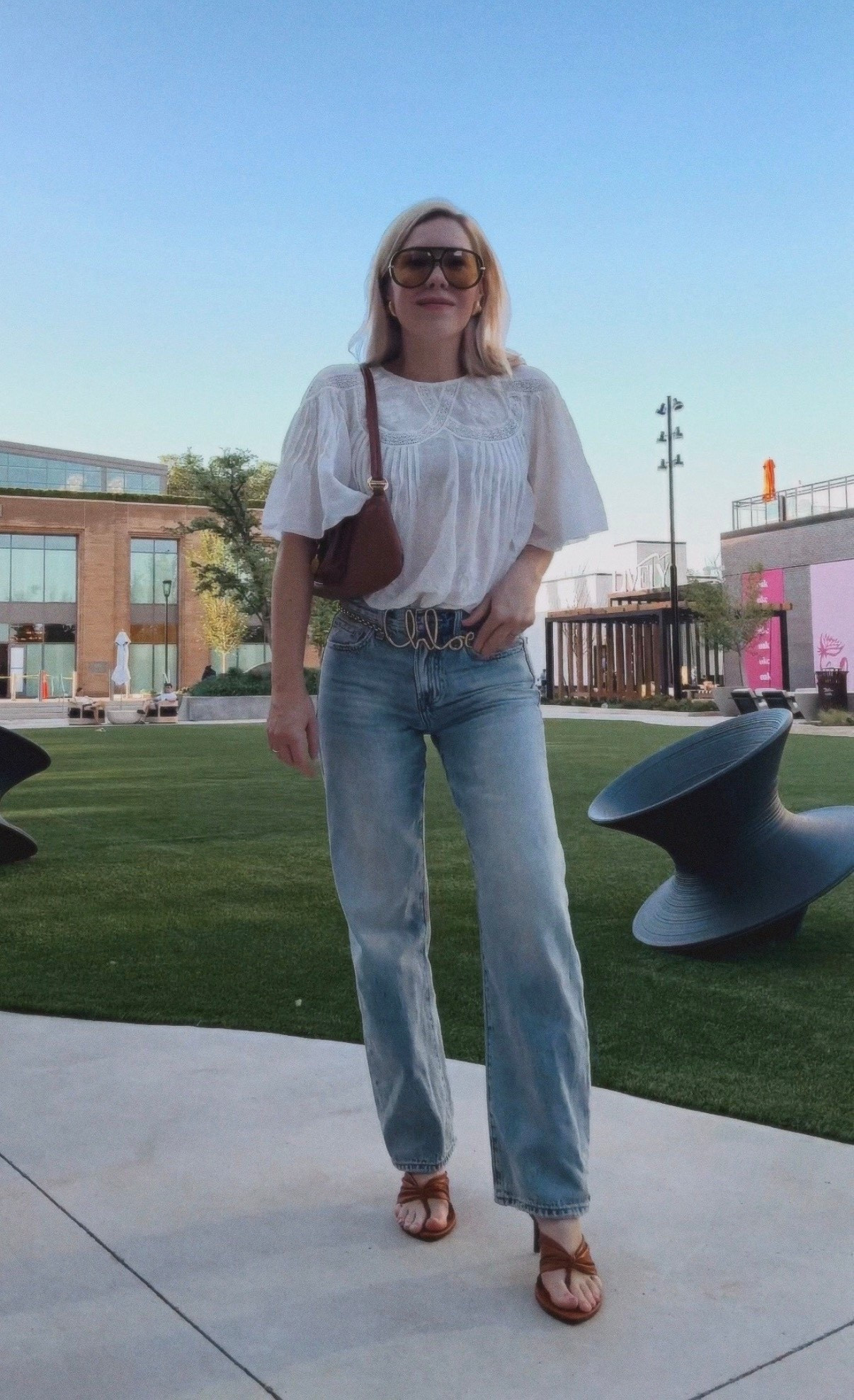 These are my favorite barrel jeans 
Jeans
White top
Lace top

#LTKSeasonal #LTKdayinmylife