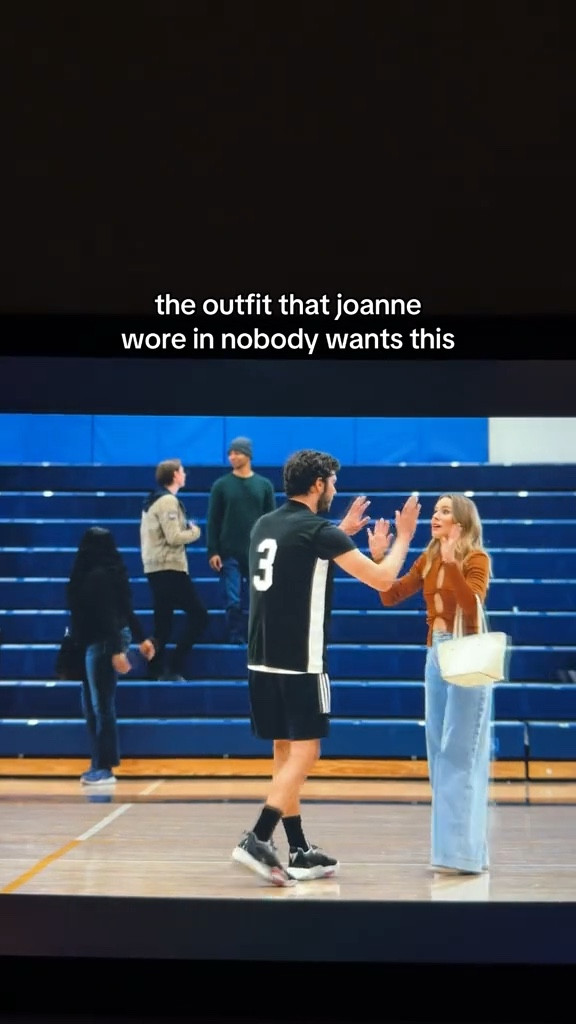 Joanne’s outfit from Nobody Wants This

#LTKVideo #LTKU