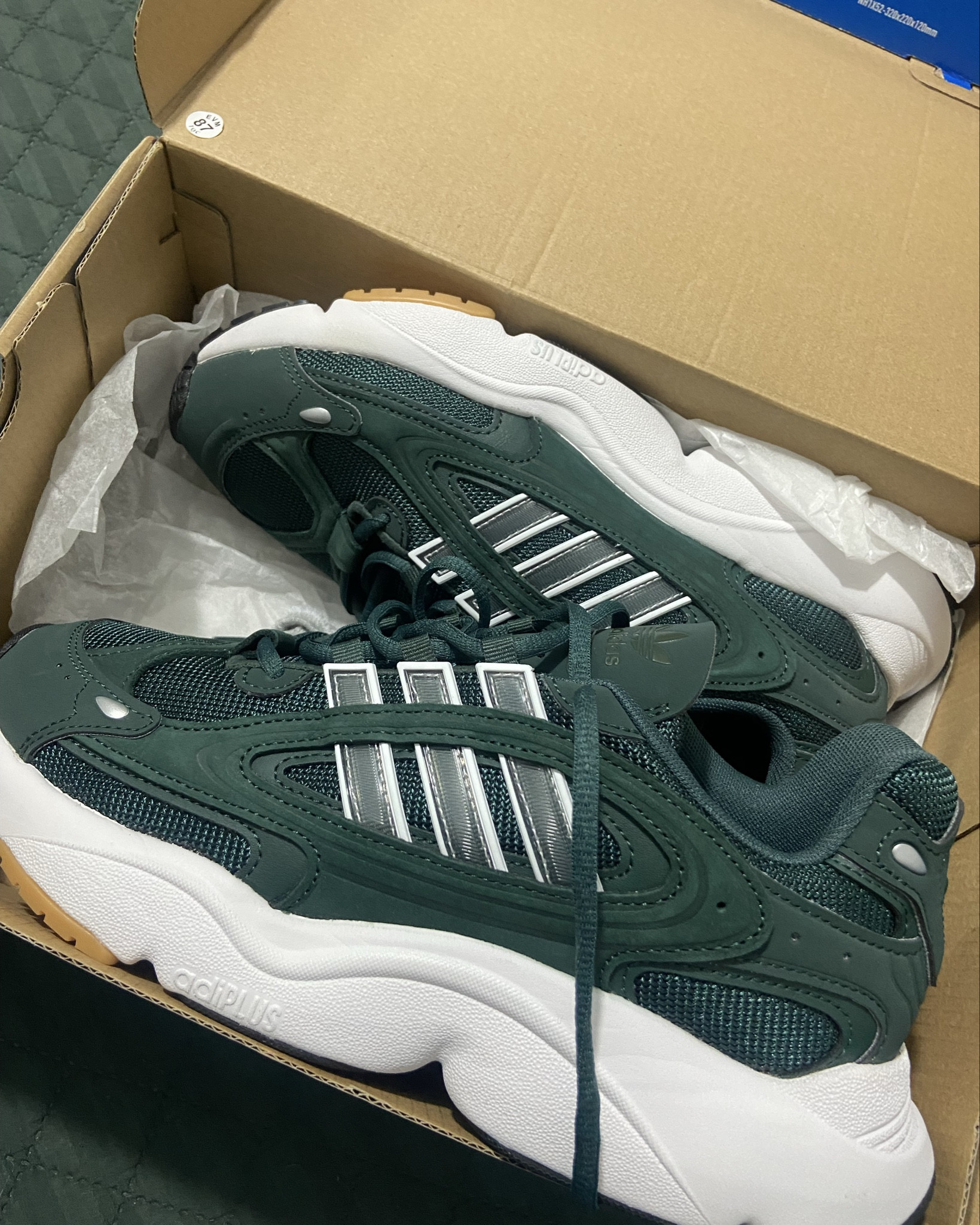 TÊNIS OZEMILLEN 💚🍀🥝🥦♻️🟢

Lindo 
Confortável 
Design impecável 
Estruturado 

#LTKshoes #LTKdicadeestilo #LTKfitness