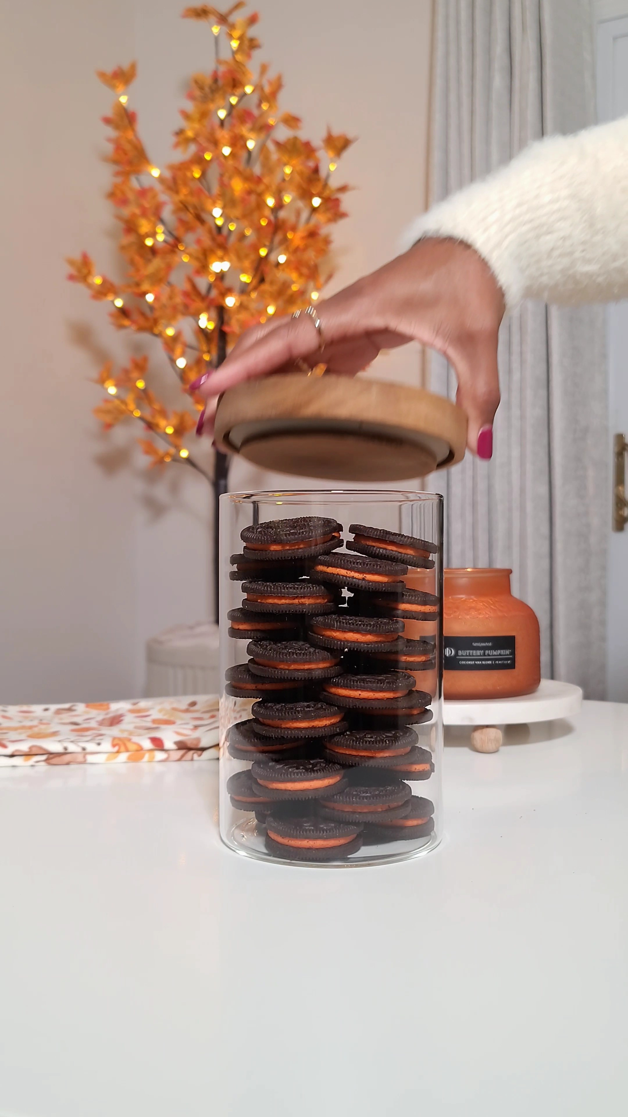 Airtight containers & maple leaf tree 🍁 follow along for more inspiration ✨️🥰 

#LTKSeasonal #LTKBacktoSchool #LTKHome