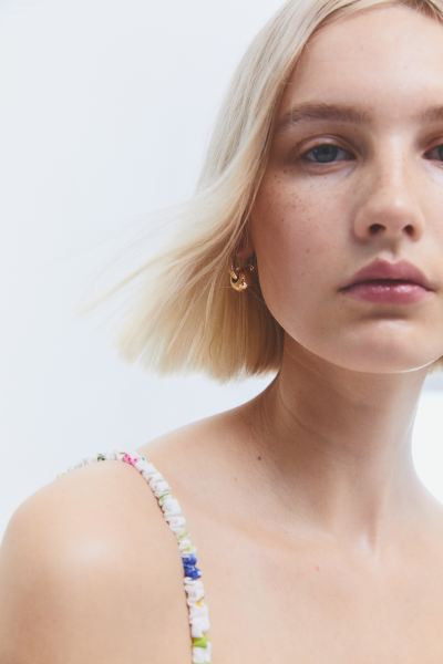 Hoop earrings | H&M (UK, MY, IN, SG, PH, TW, HK)
