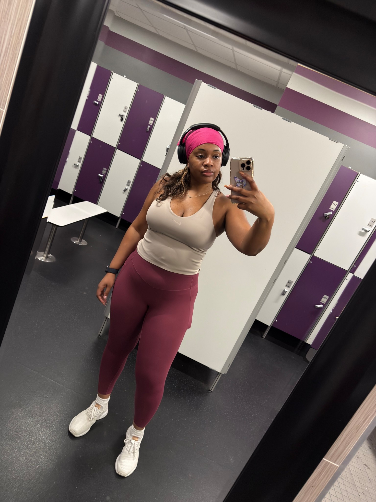 Gym selfie featuring super comfy and moisture wicking workout gear! 

#LTKMidsize #LTKActive #LTKfitnessgoals