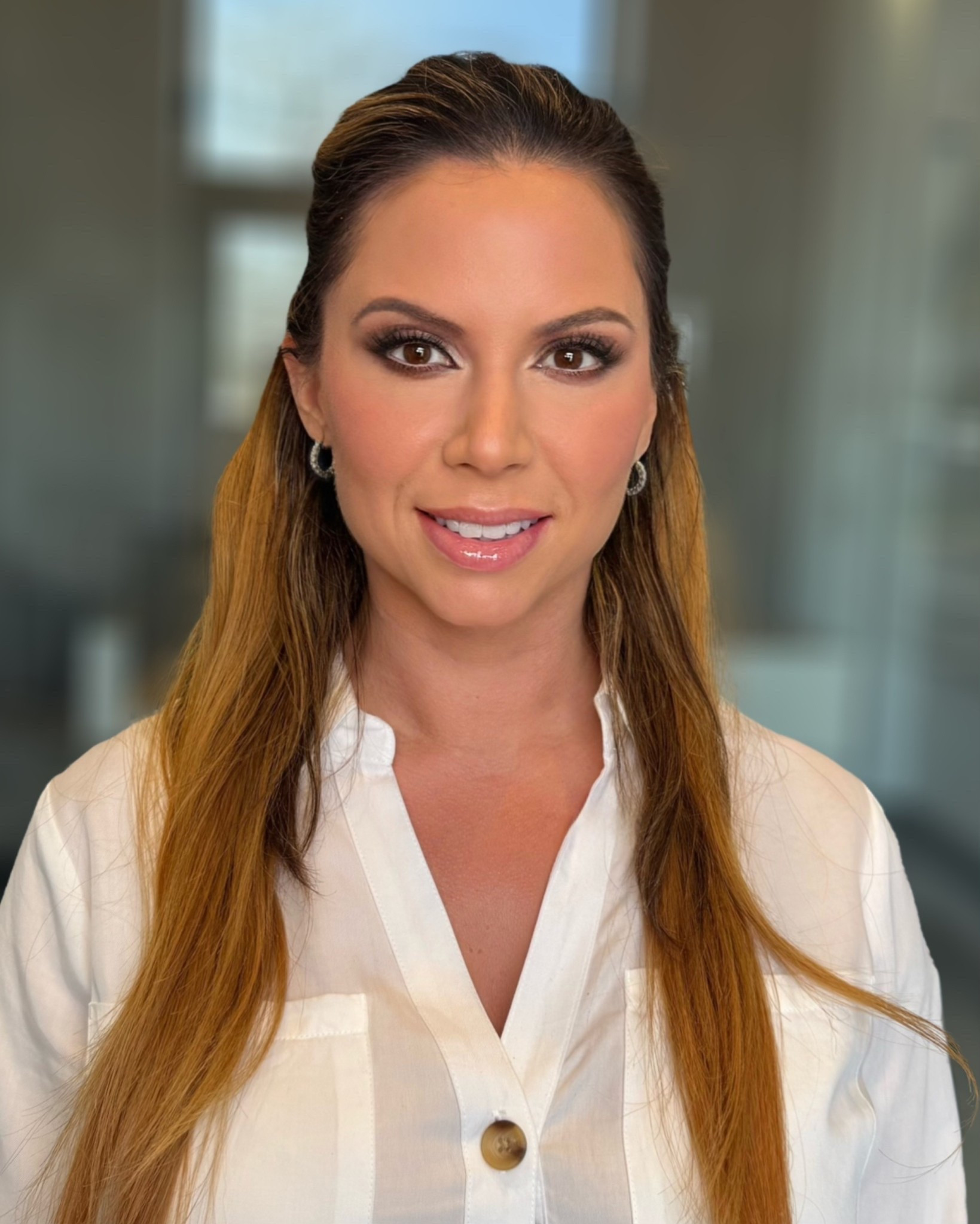 Melissa came in for a 1:1 Makeup Lesson with me at Glam Room Beauty Studio. She is already great at doing her own makeup but wanted to learn some new techniques, which we worked through at her lesson. Here are the products I curated for her. 

#LTKBeauty #LTKU #LTKStyleTip