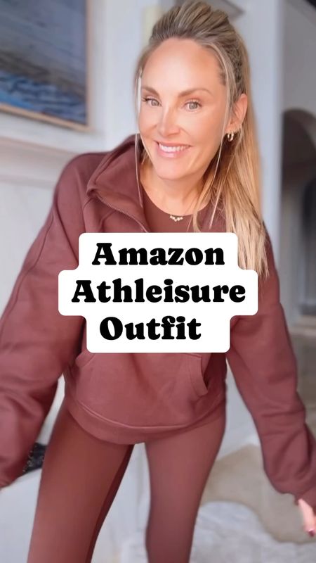 New activewear from Amazon, that I’m completely obsessed wearing a medium in the sports, top and sweatshirt and a small in the leggings. Leggings are high waist and batteries soft similar to the align. Lululemon leggings.

#LTKVideo #LTKfindsunder50 #LTKover40