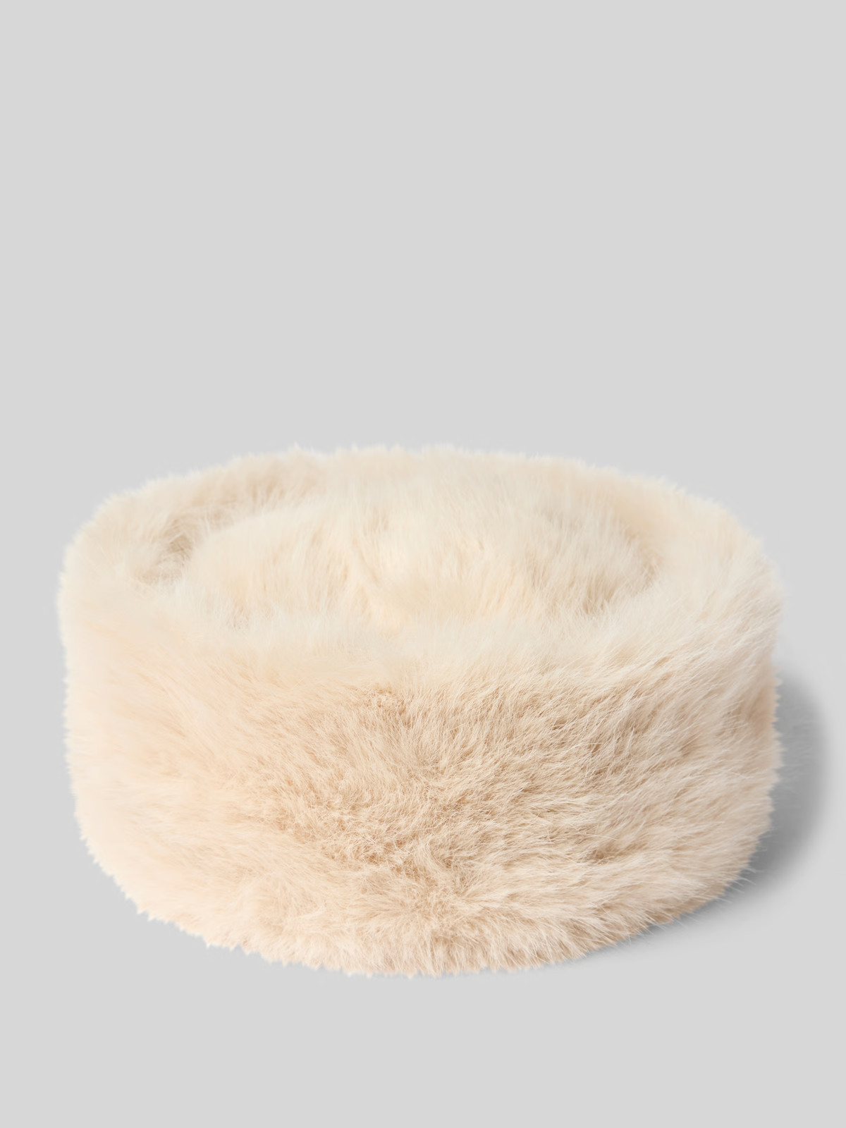 Hut aus Kunstfell Modell 'Afluffy hat' in beige | Peek & Cloppenburg* Düsseldorf DE