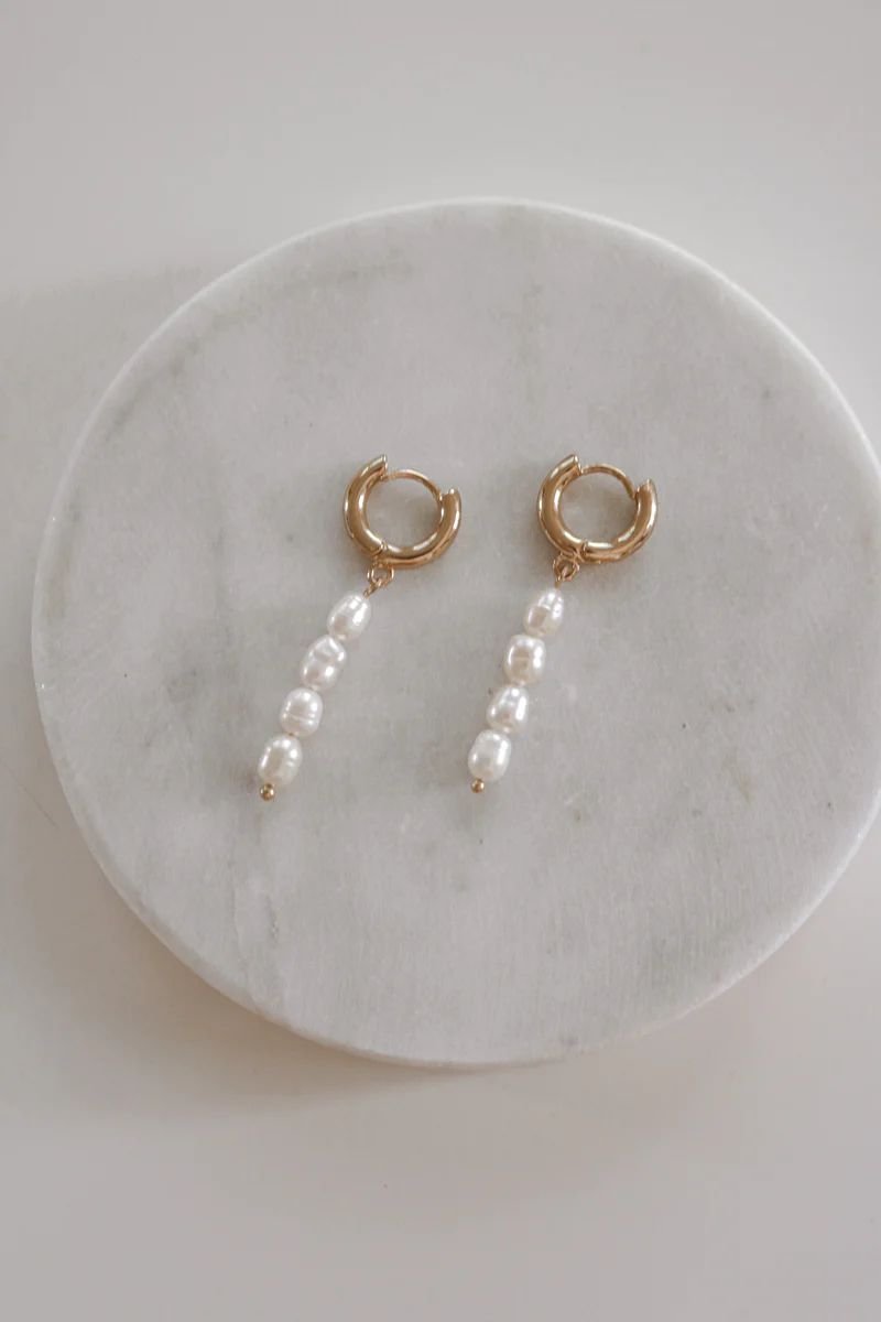 String Of Pearls Earring | lauren nicole