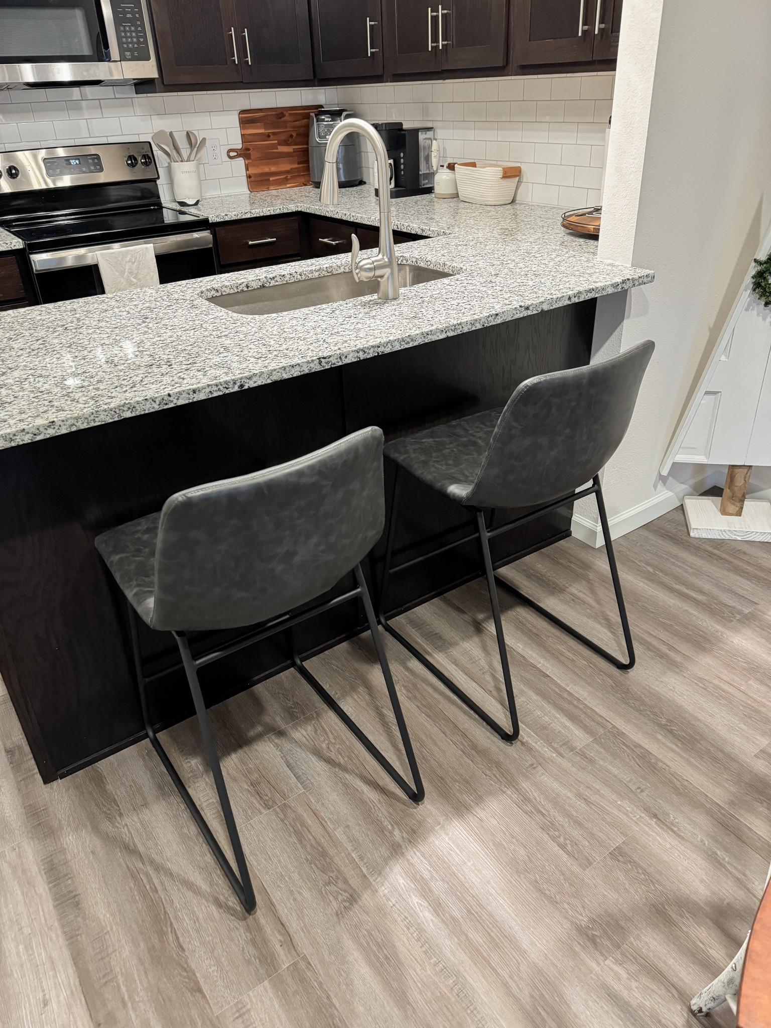 Obsessed is an understatement with these barstools! 

#barstools #counterheight #kitchenchairs #target #targethome #targetfinds 

#LTKfindsunder100 #LTKHoliday #LTKhome