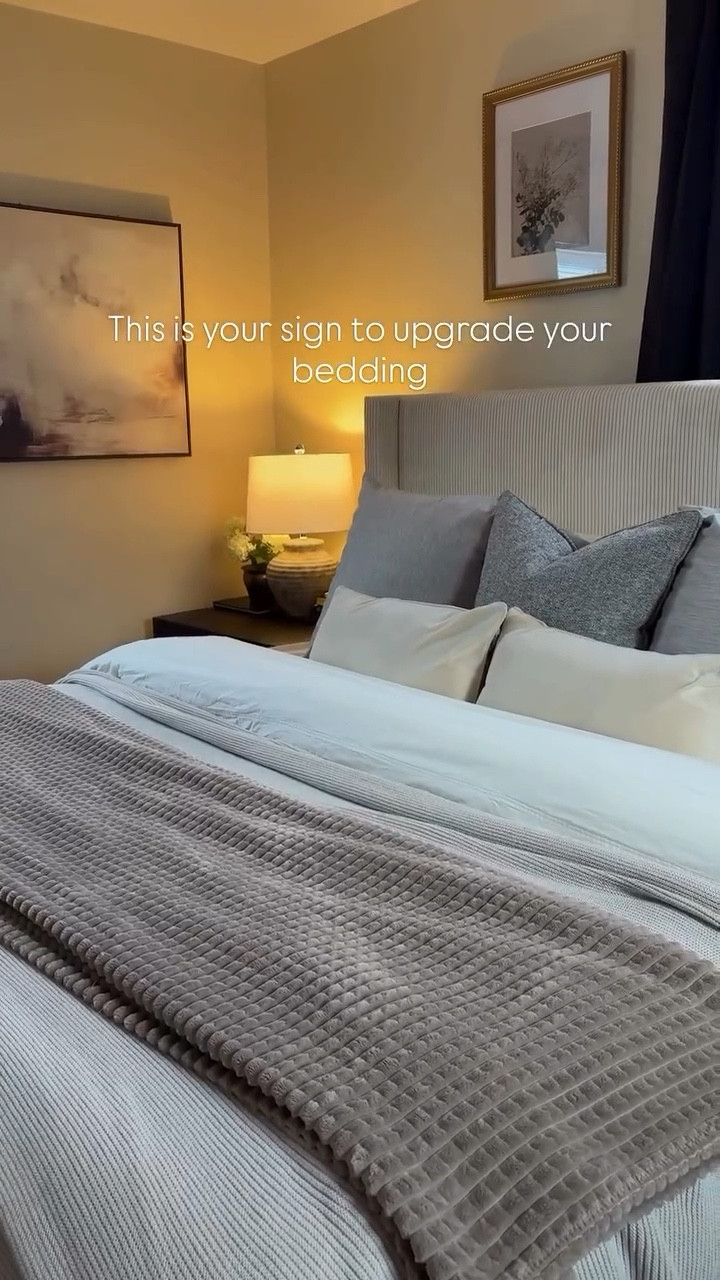 The PERFECT duvet set - 100% organic cotton with a zipper closure!! I got the sheet set too and it feels like sleeping in a hotel bed 😴 

#LTKSaleAlert #LTKHome #LTKmorningroutine