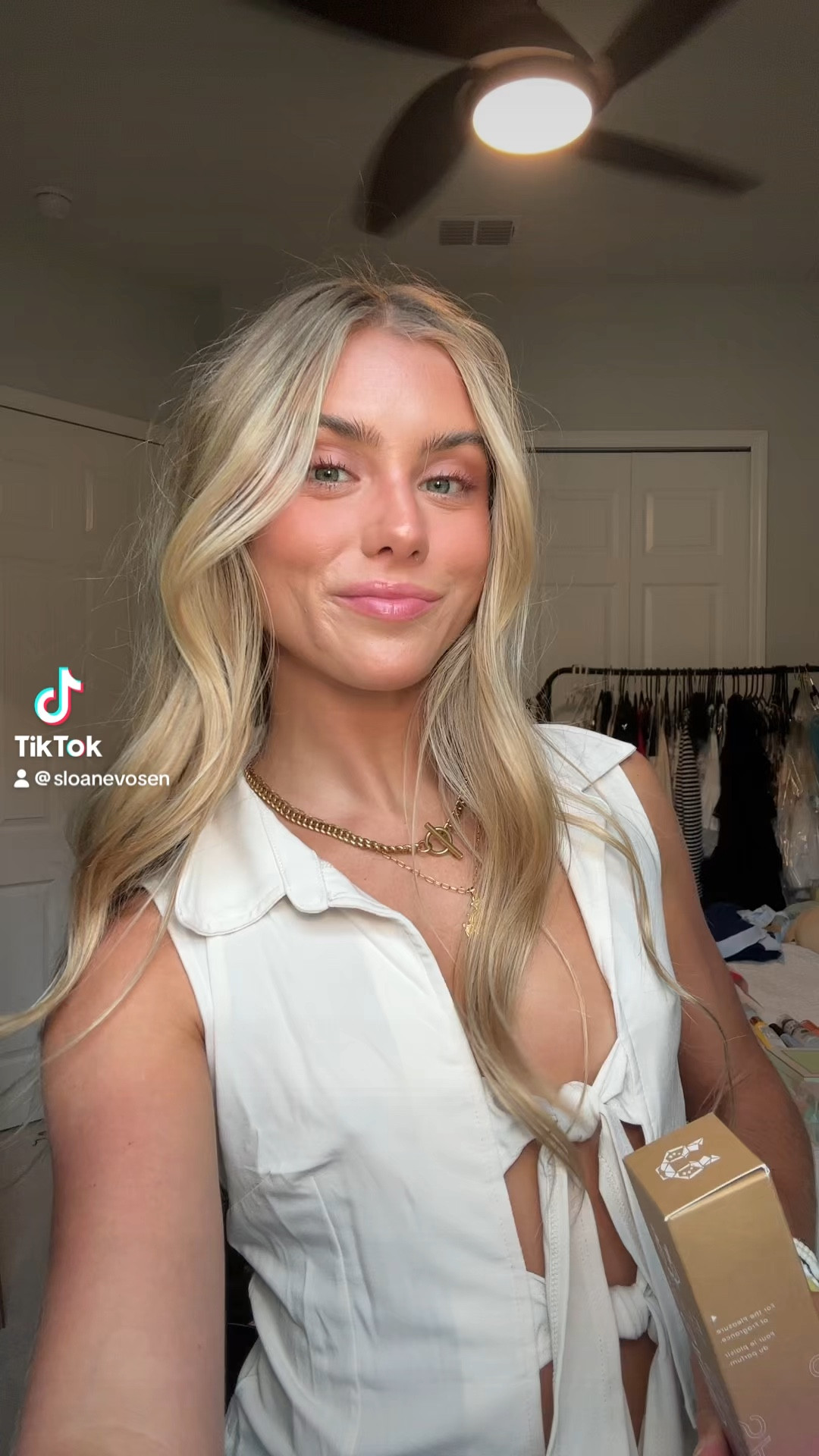 One size beauty setting spray on till dawn. Ellis Brooklyn body mist. Faux freckle pen. Summer makeup. #summermakeup #summermakeuproutine #makeupforsummer

#LTKBeauty #LTKVideo #LTKSeasonal